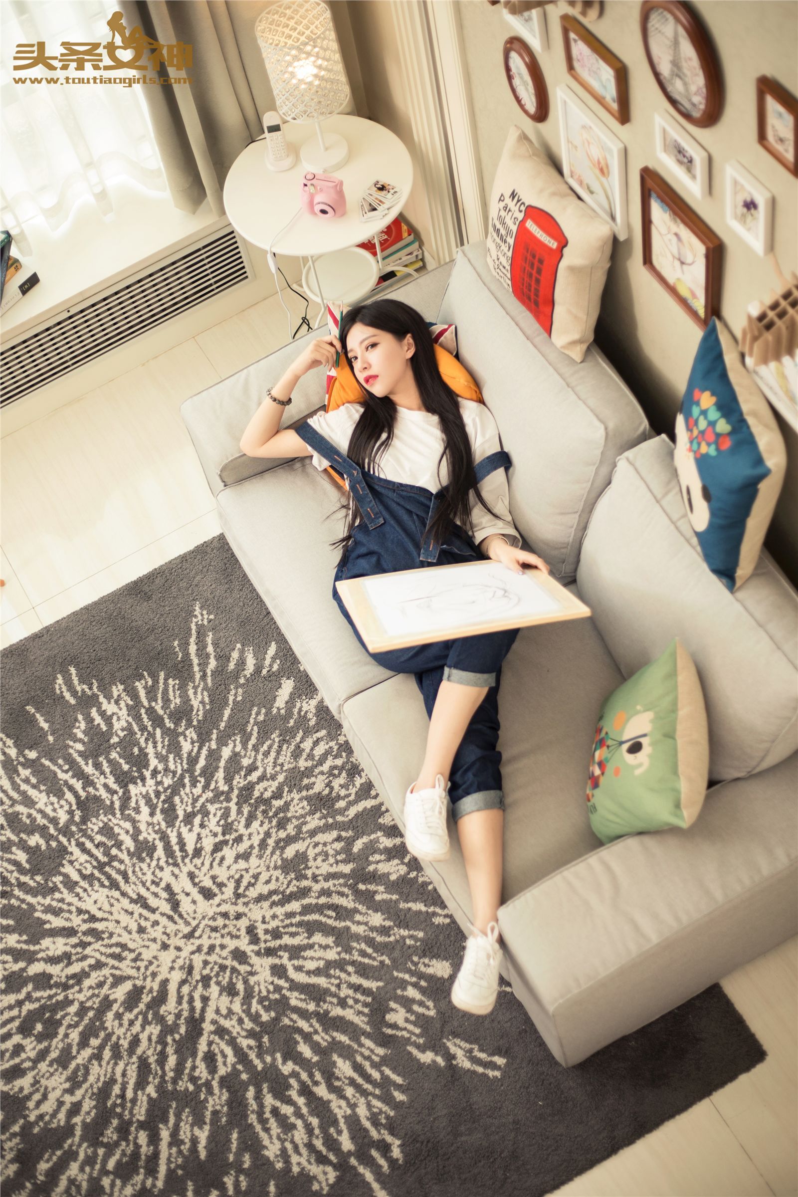 [Toutiaogirls]头条女神 2016.06.03 油画小学妹 COCO