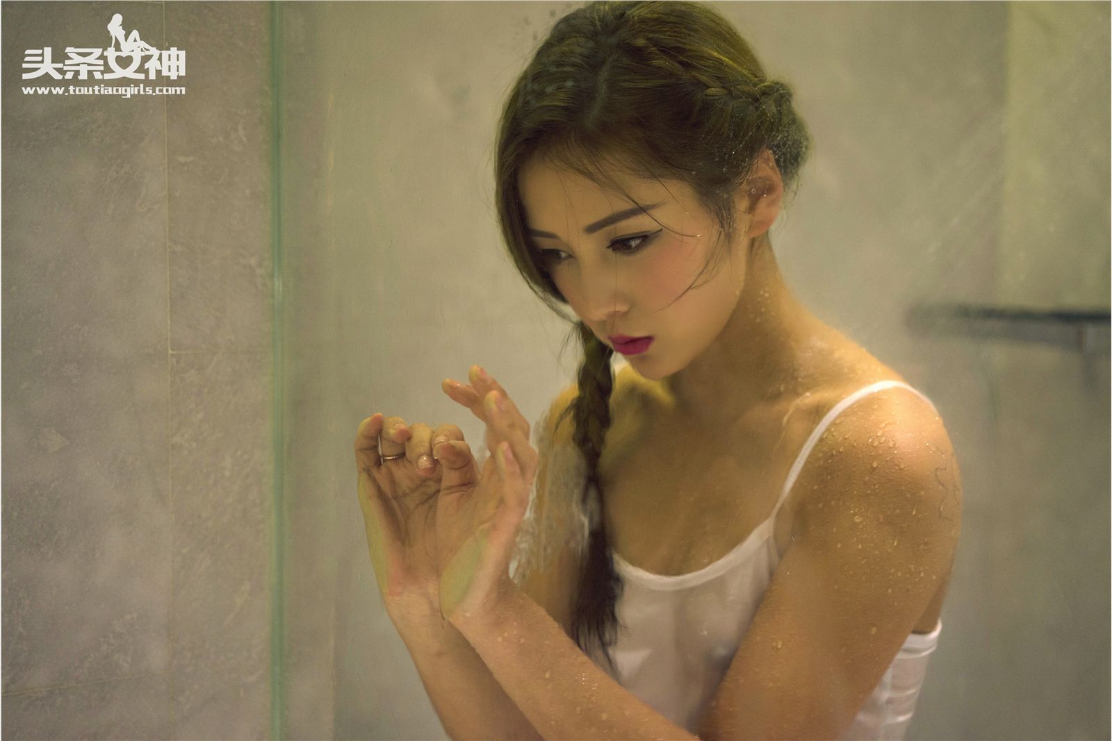 [Toutiaogirls]头条女神 2016.06.16 凤凰涅槃的叛逆美少女 朵朵2