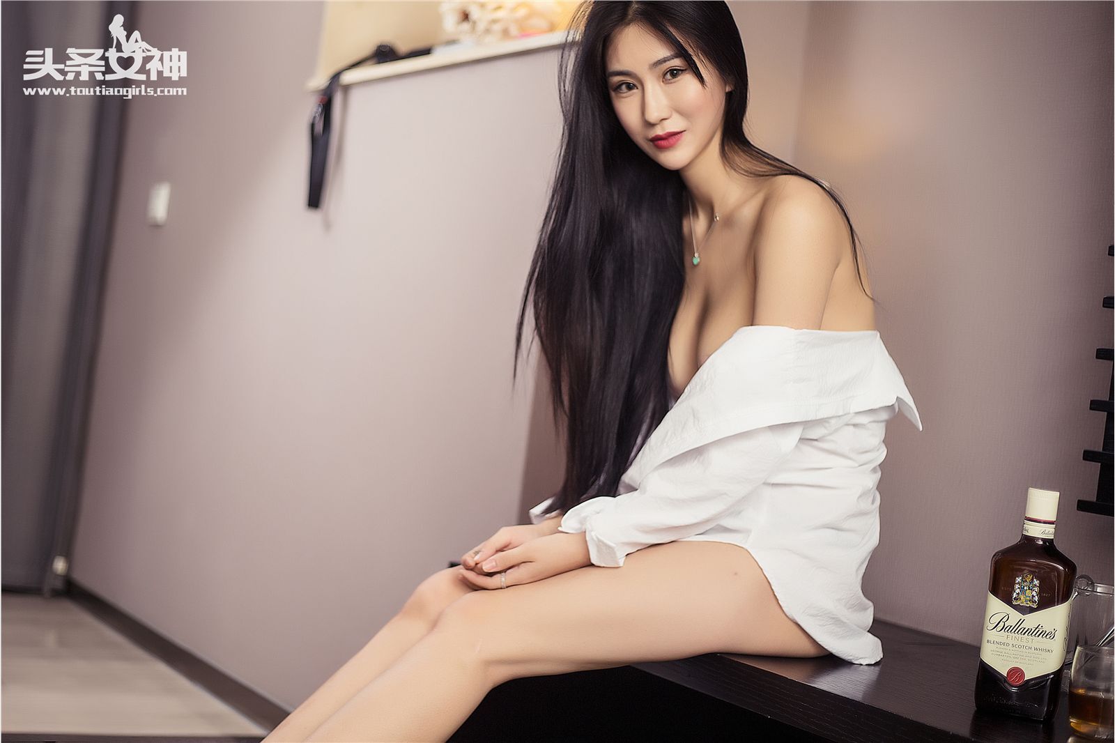 [Toutiaogirls]头条女神 2016.07.21 又见白衬衫 关嫒妮