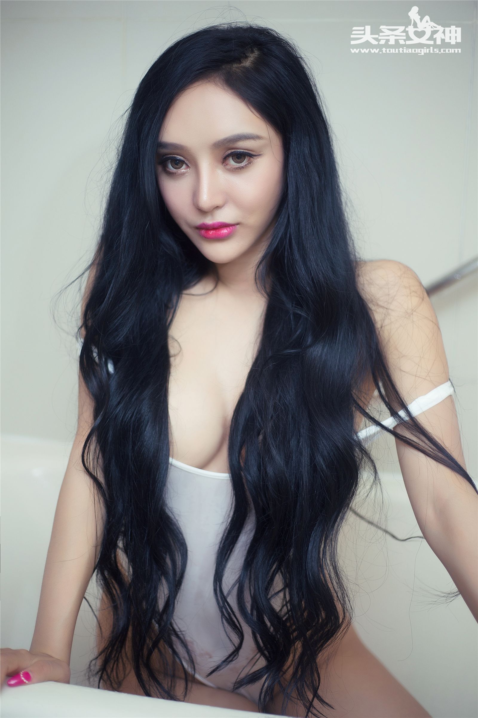 [Toutiaogirls头条女神]2016-08-26 极致湿身 洛可可