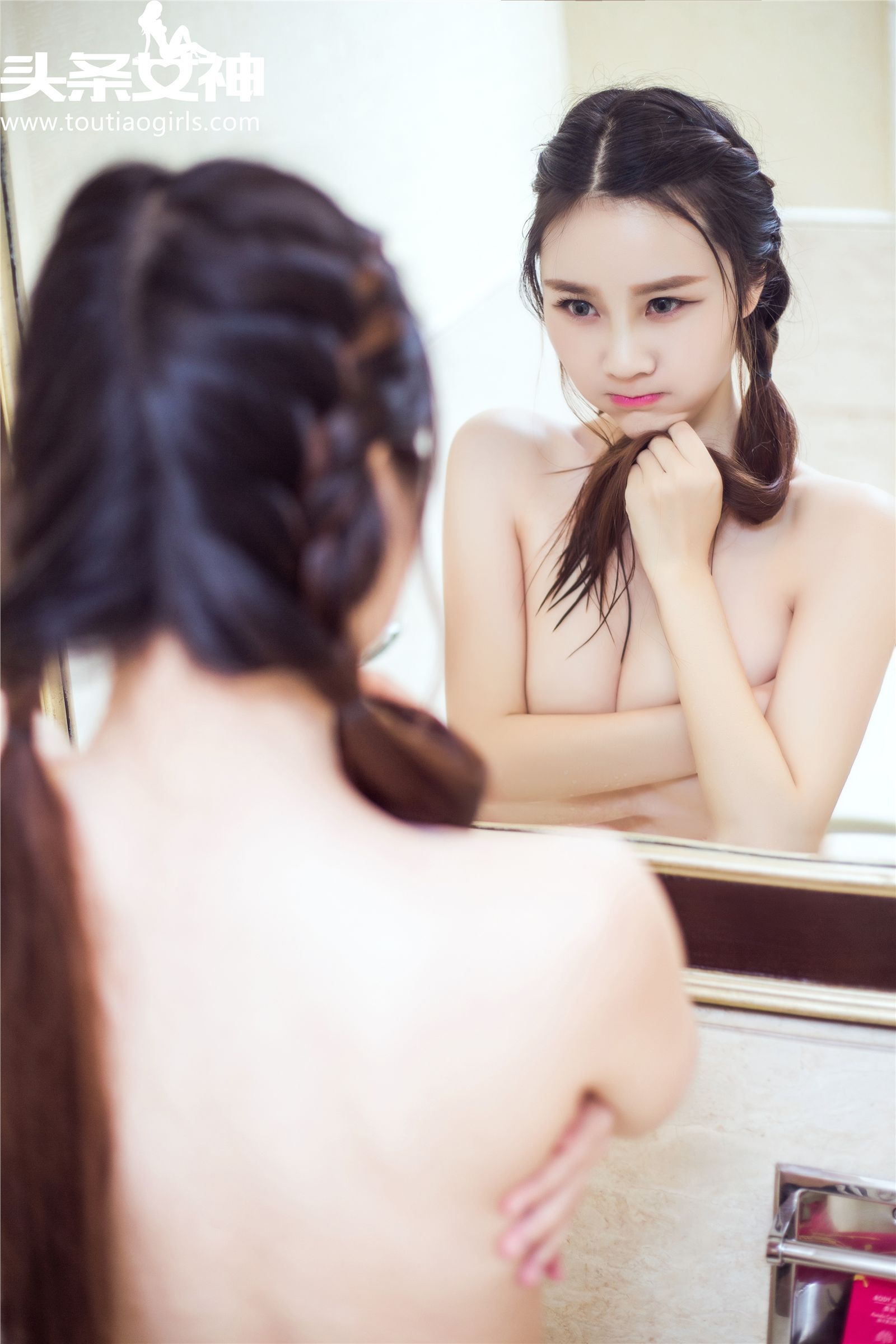 [Toutiaogirls头条女神]2016-09-15 浴室迷情 小超人 周思超