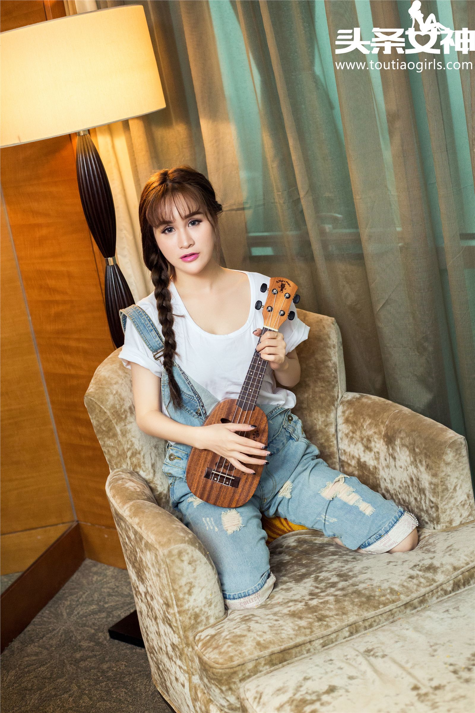 [Toutiaogirls头条女神]2016-10-07 青春牛仔小萝莉 沈晓爱