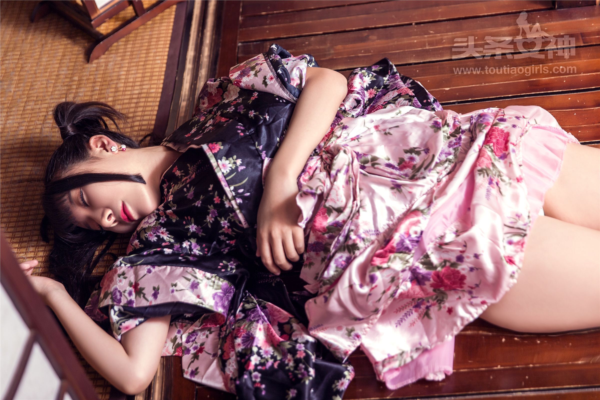 [TouTiao头条女神] 2017.08.24 笑笑和服七夕