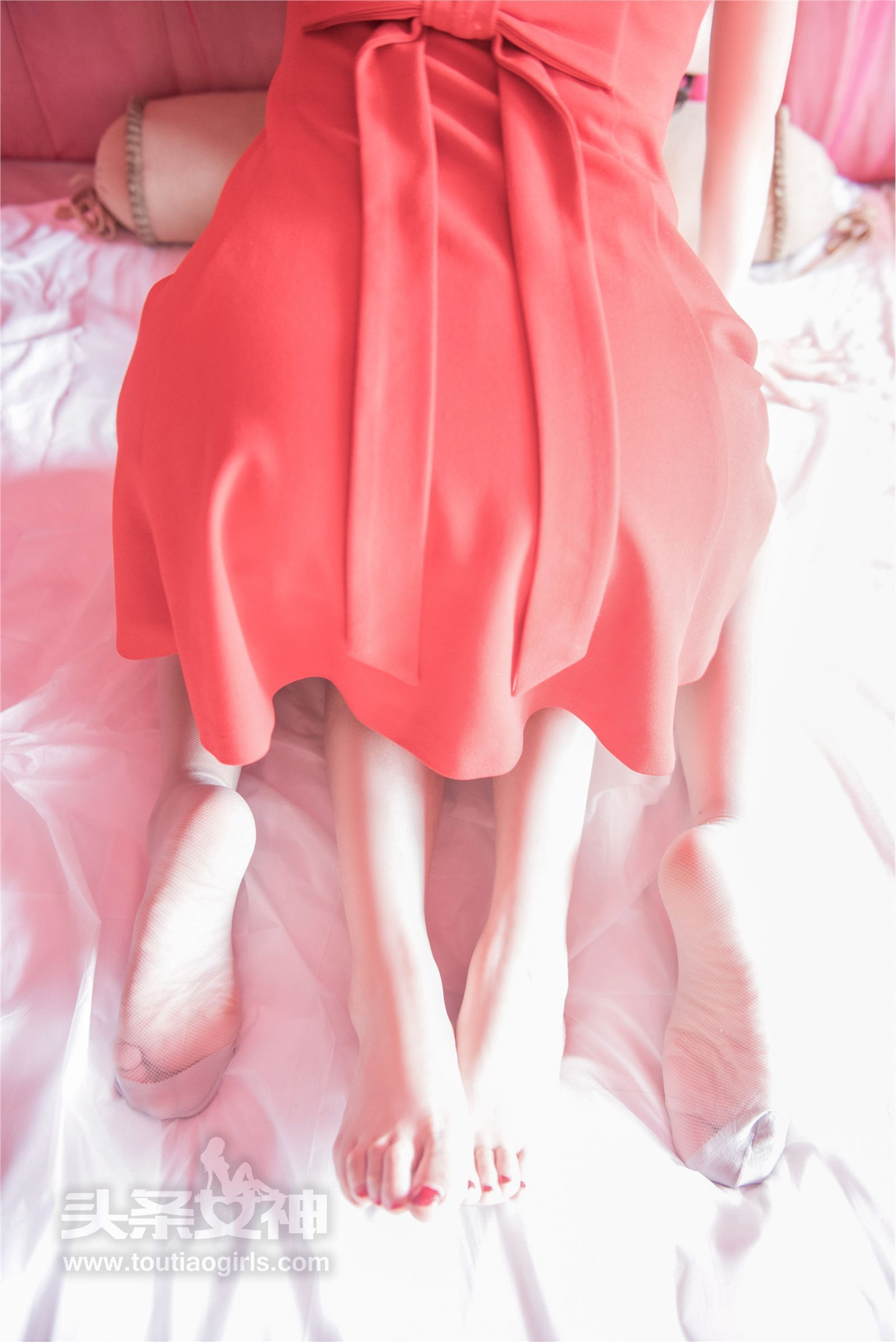 [TouTiao头条女神] 2017.09.19 爱丽莎 女神探店