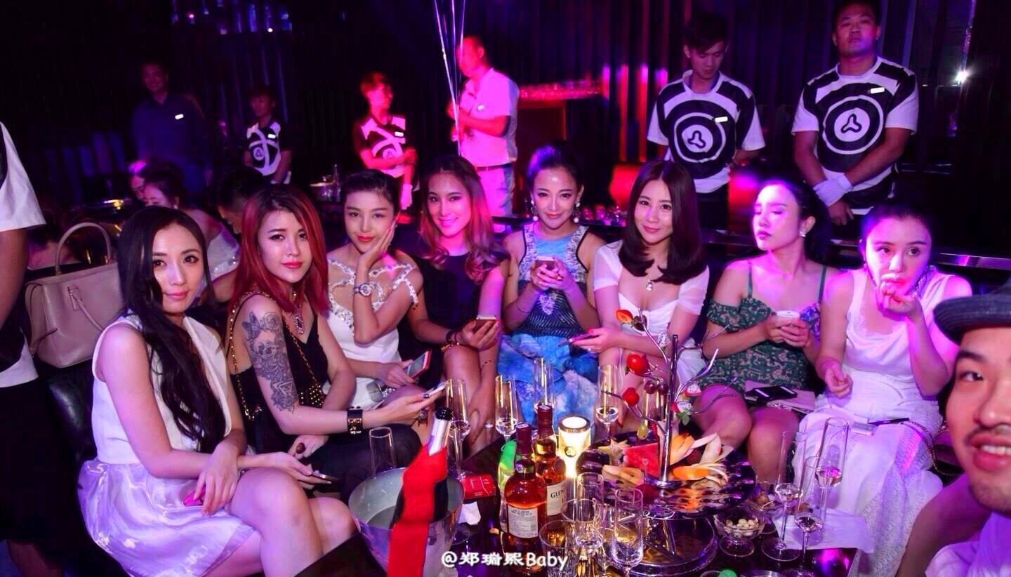 推女郎第42期性感女神郑瑞熙Baby微博图集