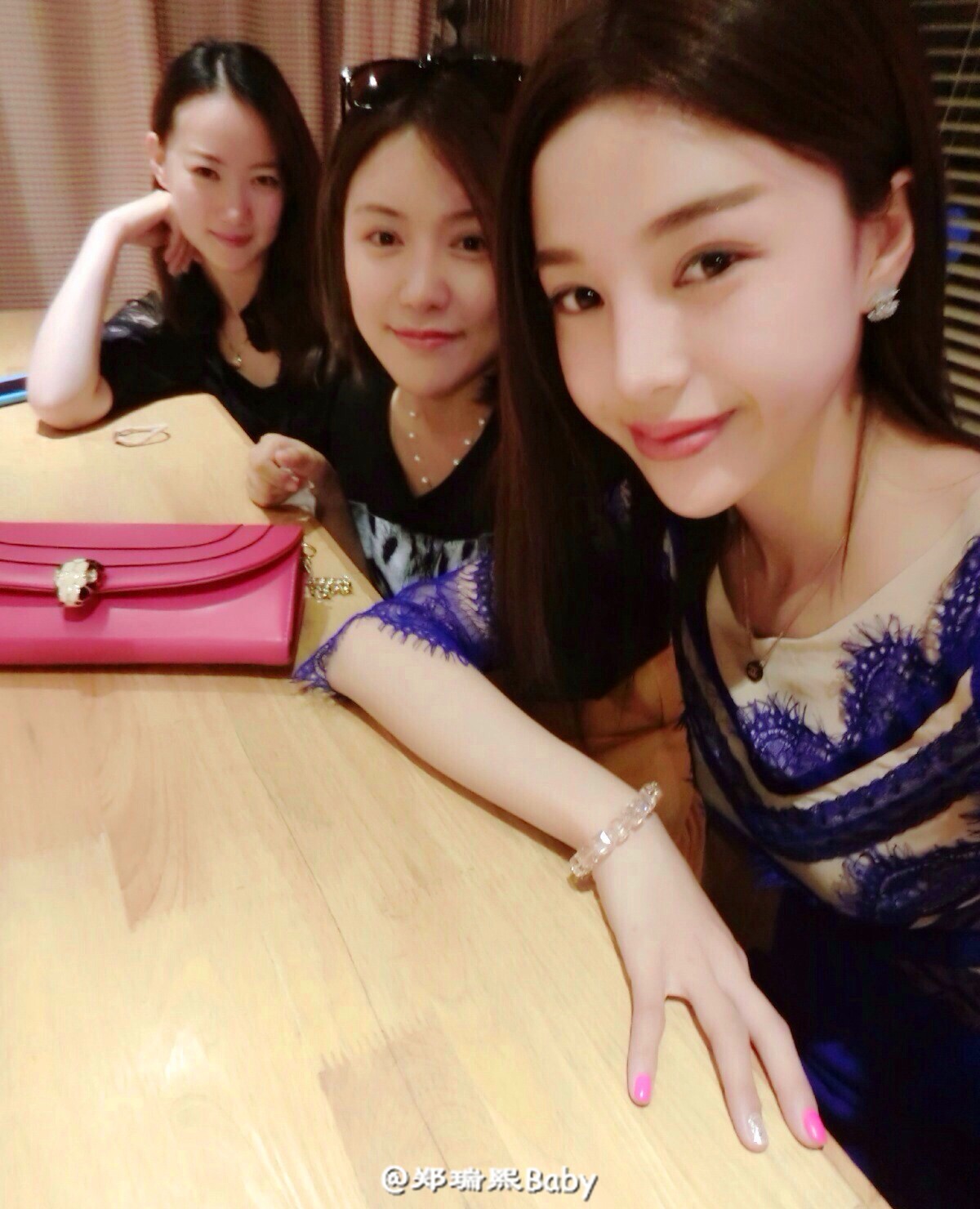 推女郎第42期性感女神郑瑞熙Baby微博图集