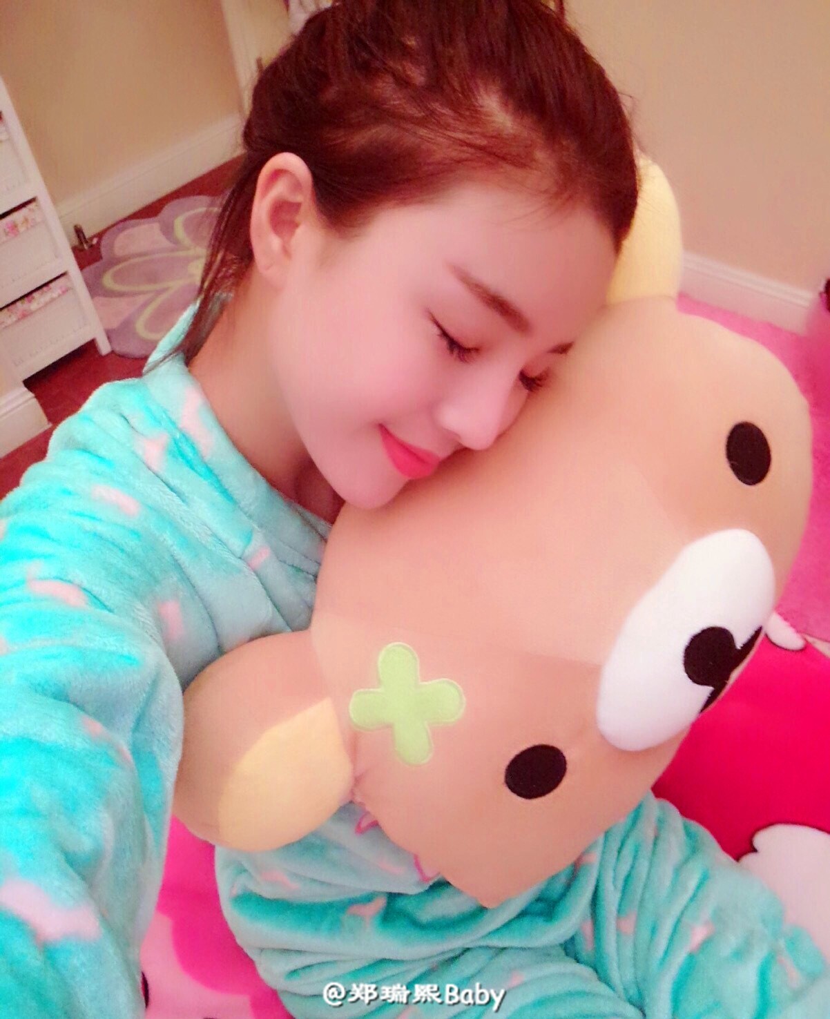 推女郎第42期性感女神郑瑞熙Baby微博图集