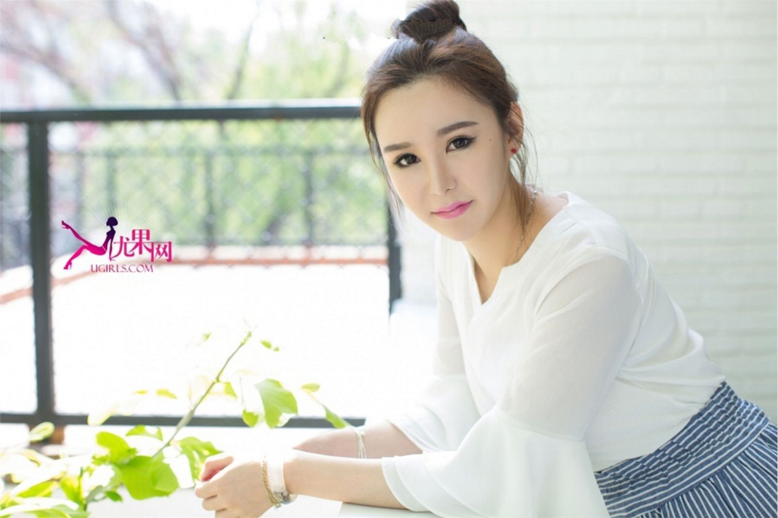 [Ugirls尤果网]2015.05.08 NO.092 小软