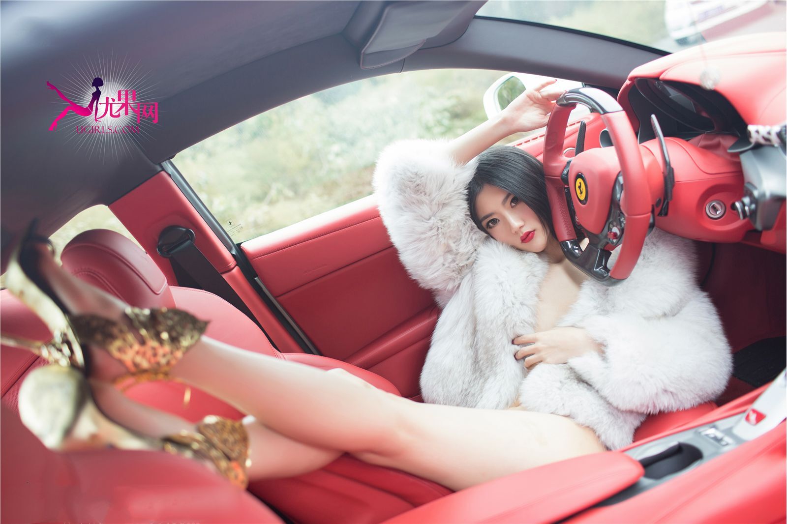 [Ugirls] 2014.10.31 No.053 金子熙2