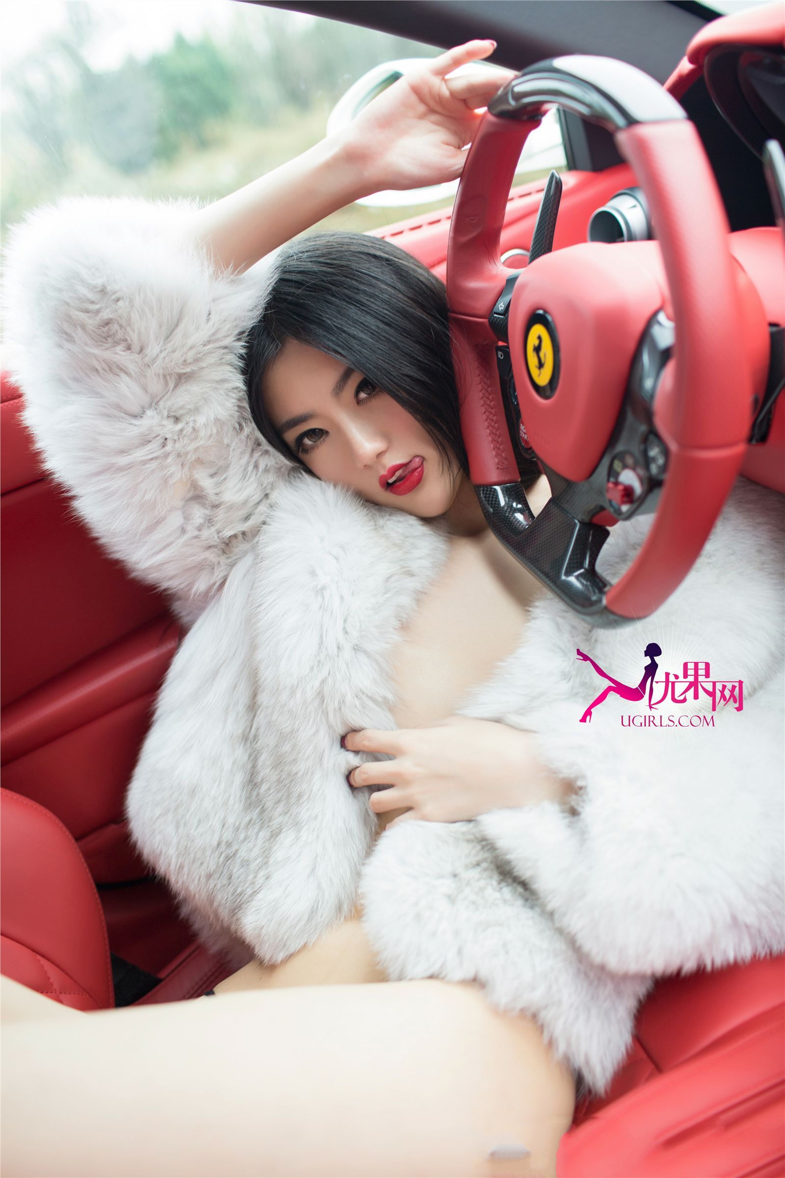 [Ugirls] 2014.10.31 No.053 金子熙2