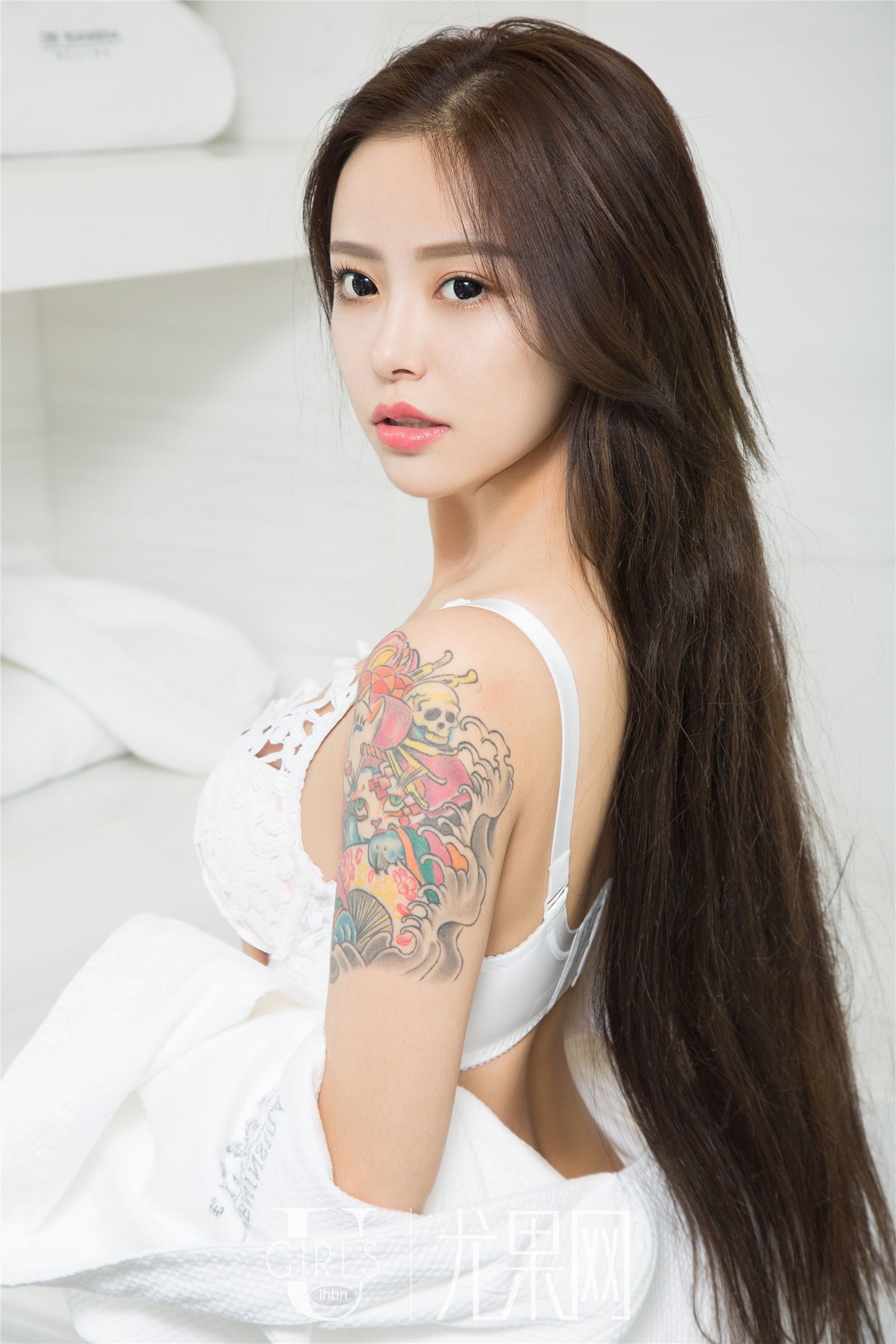 [Ugirls尤果网]2017.05.19 T024 浪漫一夏