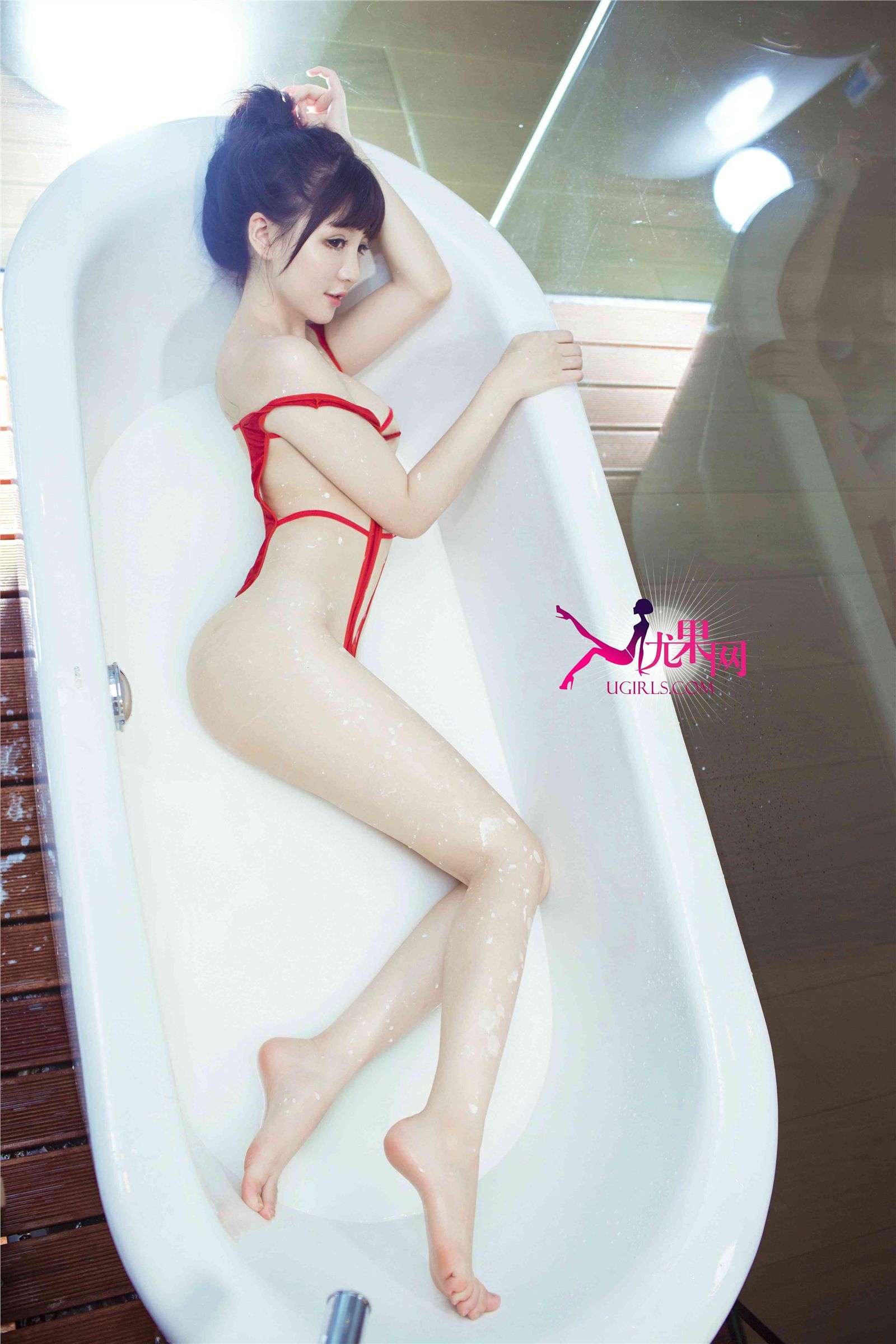 [Ugirls尤果网] 2015.08.14 U111 米妮（苏糯米）