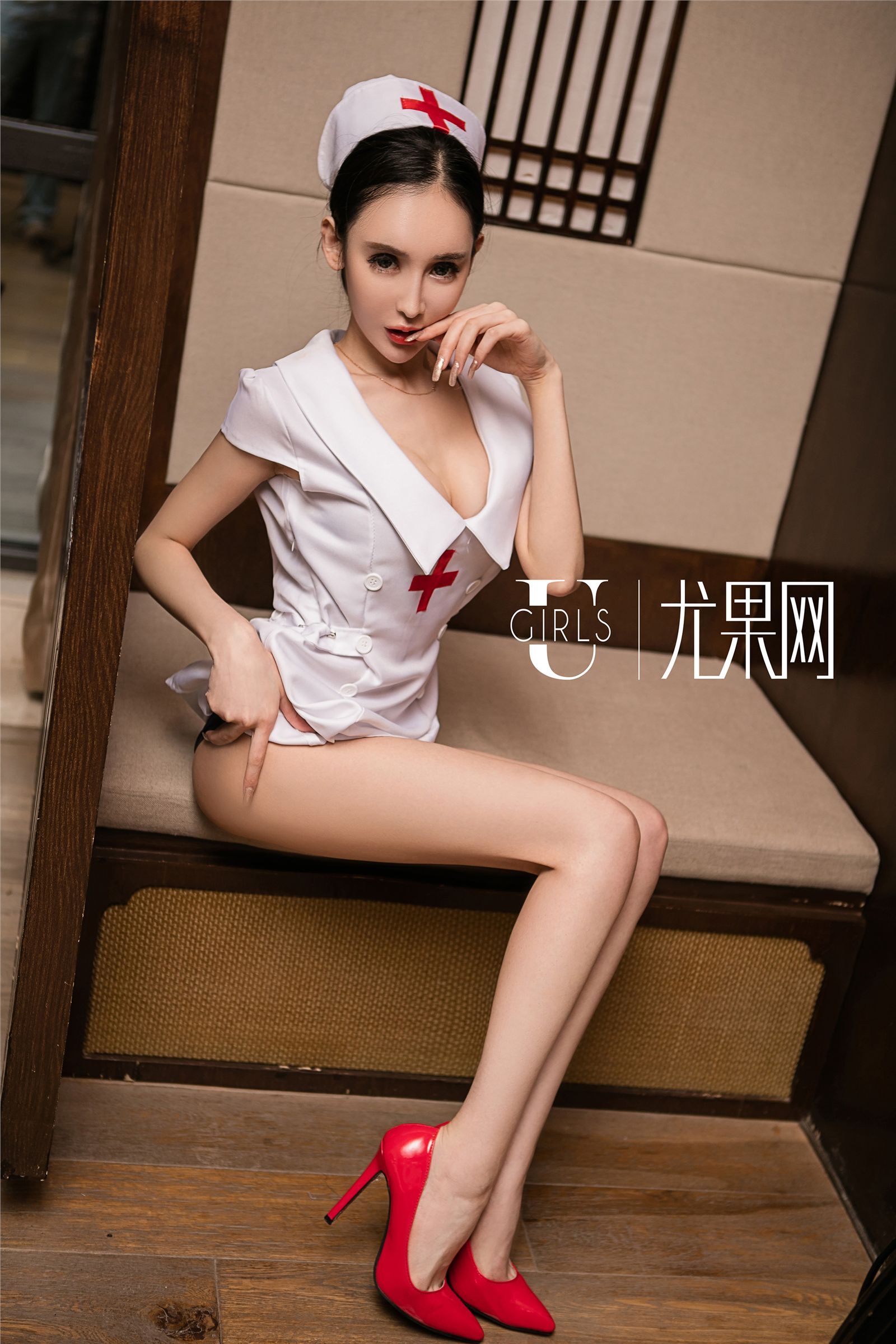 [Ugirls尤果网] 2016.06.16 U184 阿依努尔瓦娅