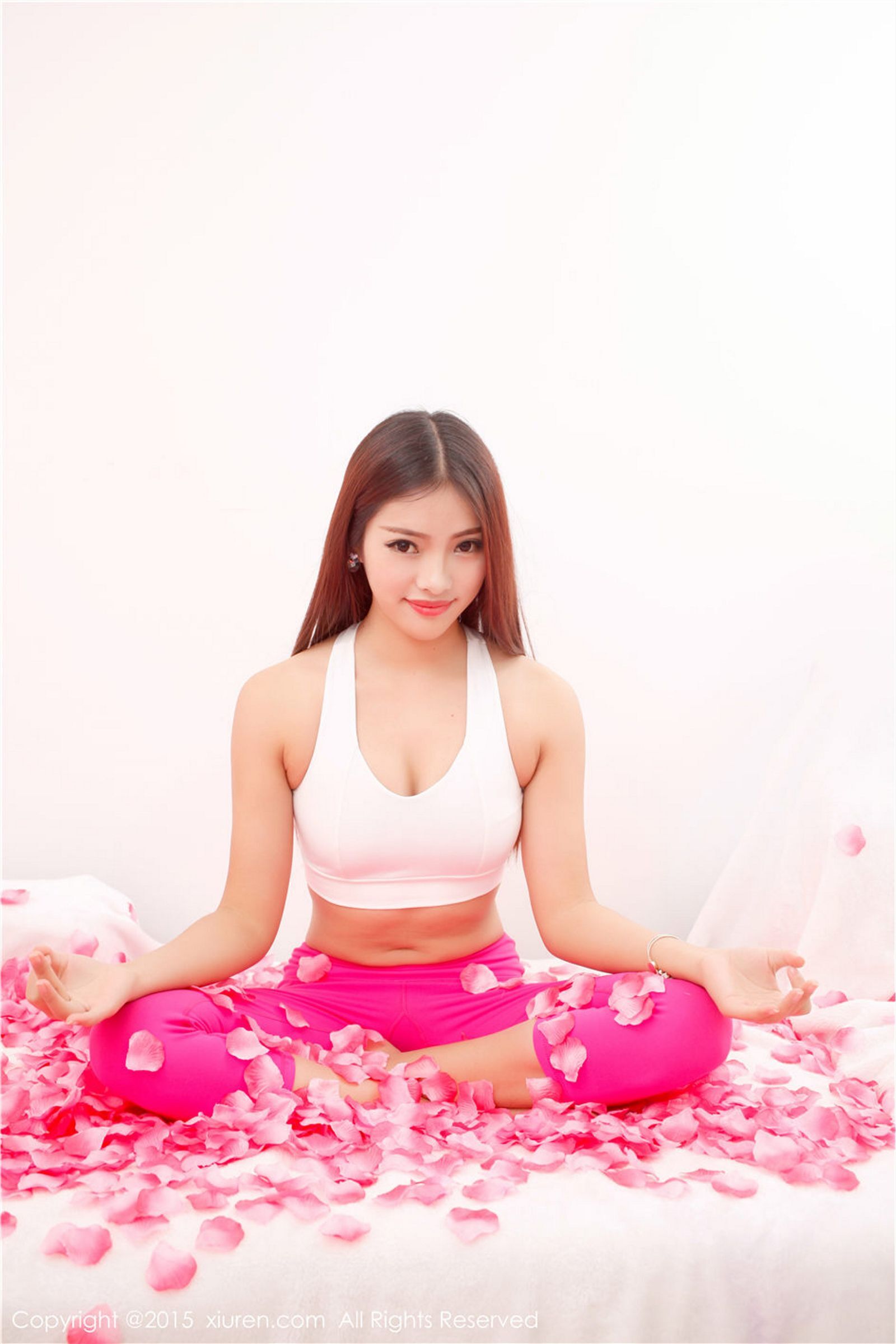 [XIUREN秀人网] 2015.03.19 N0.310 Rose尹冰雅