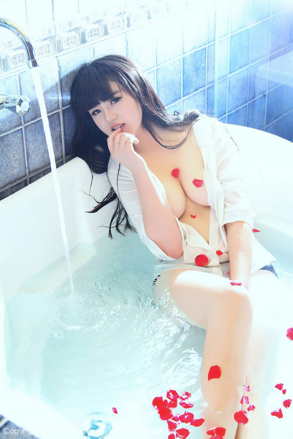 [XIUREN秀人网]2014.12.27 NO.261 旭儿