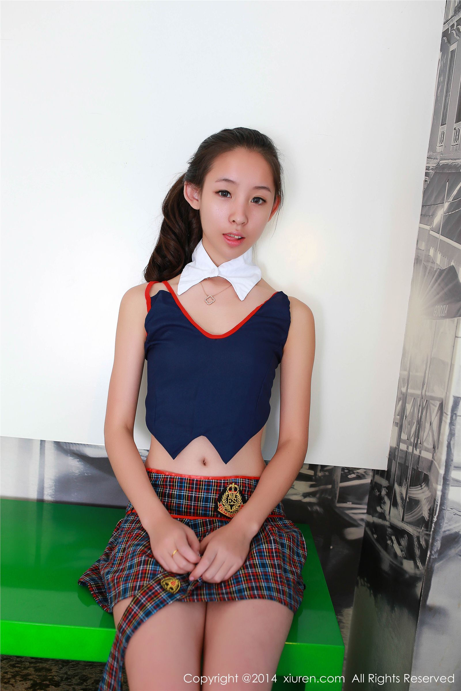 [XIUREN秀人网]2014.11.17 No.241 梓萱Crystal