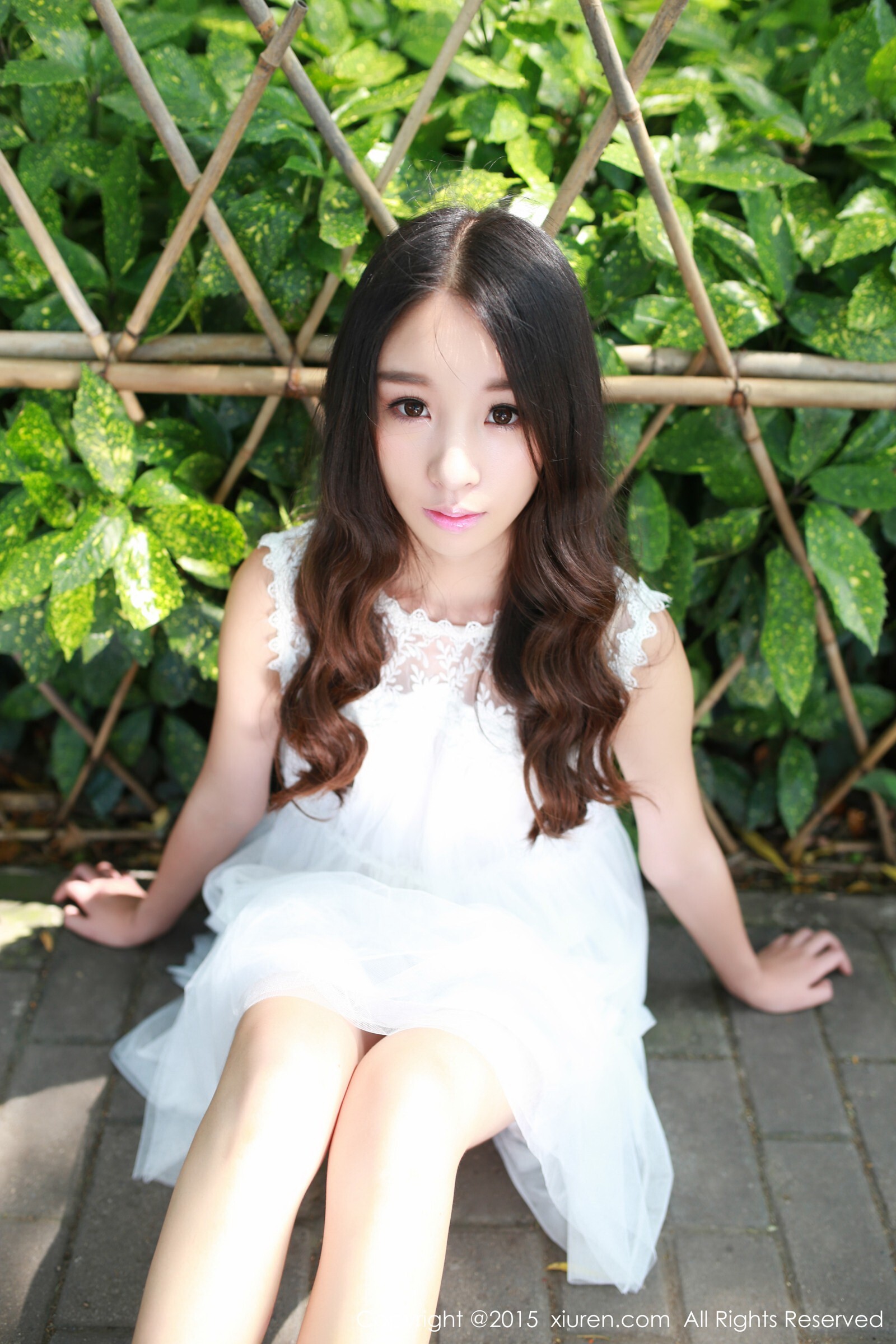 [XIUREN秀人网]2015.08.05 No.371 梓萱Crystal