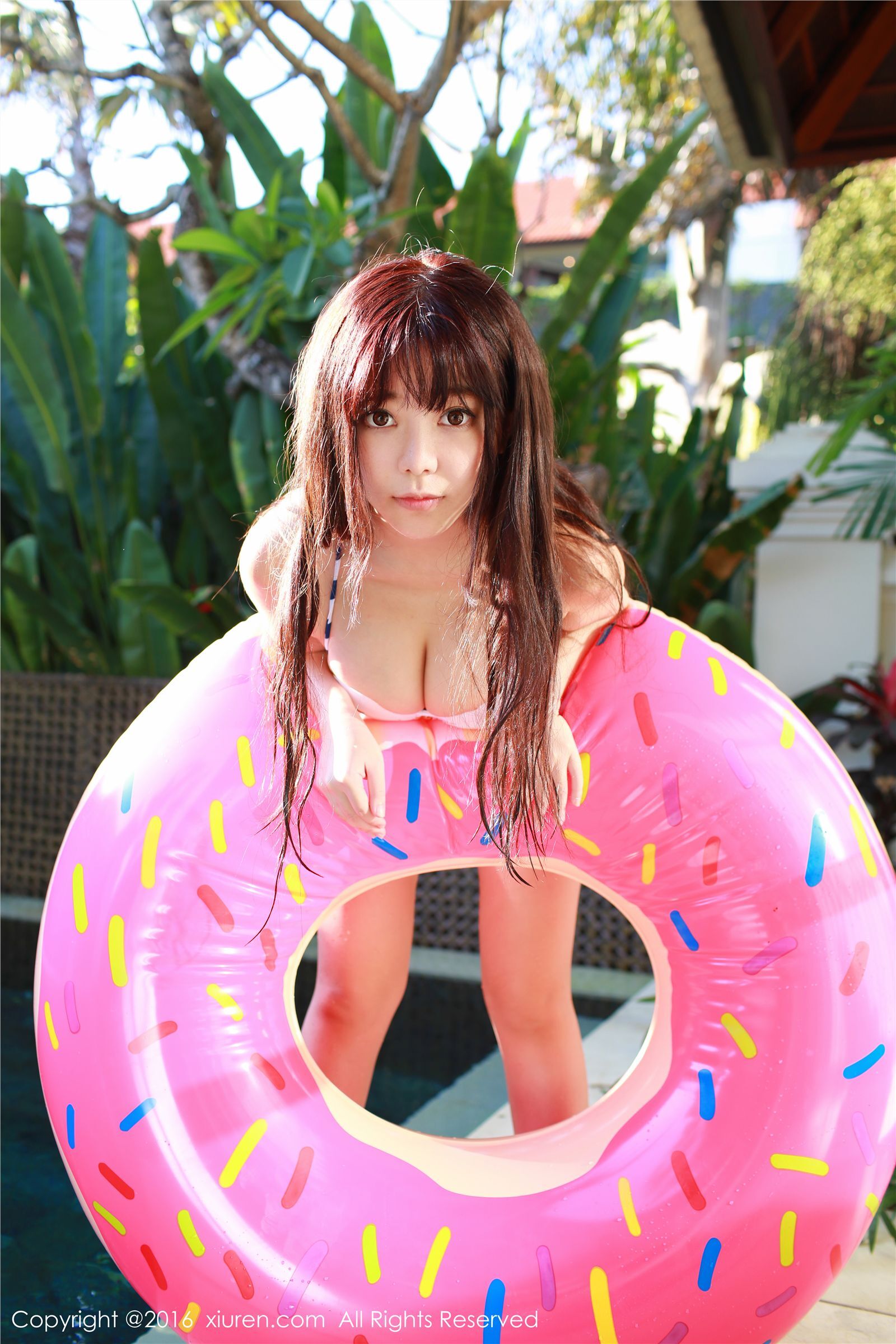 [秀人网XIUREN]2016.04.21 No.514 刘飞儿Faye