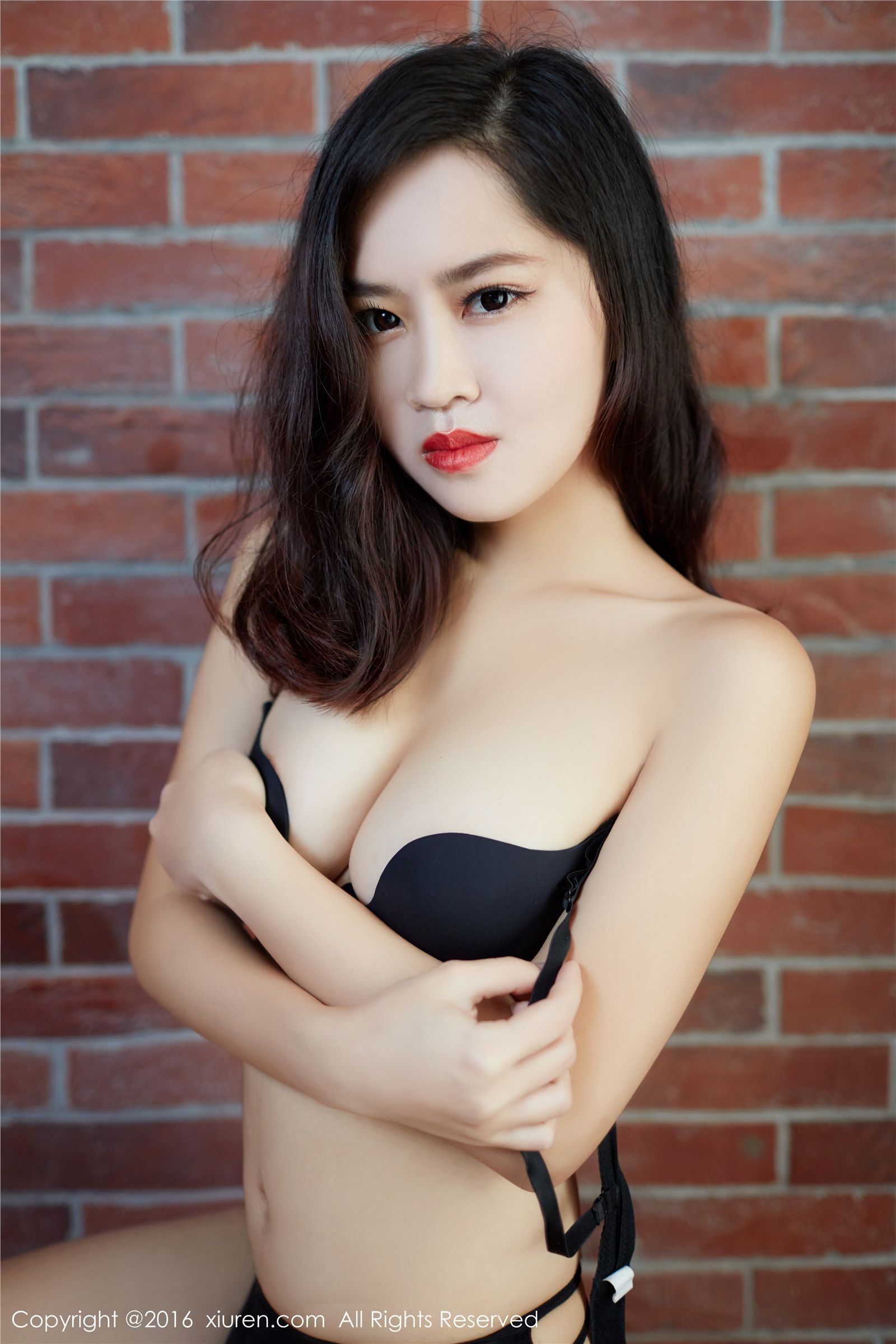 [XIUREN秀人网]2016.09.02 No.592 荡漾Crystal