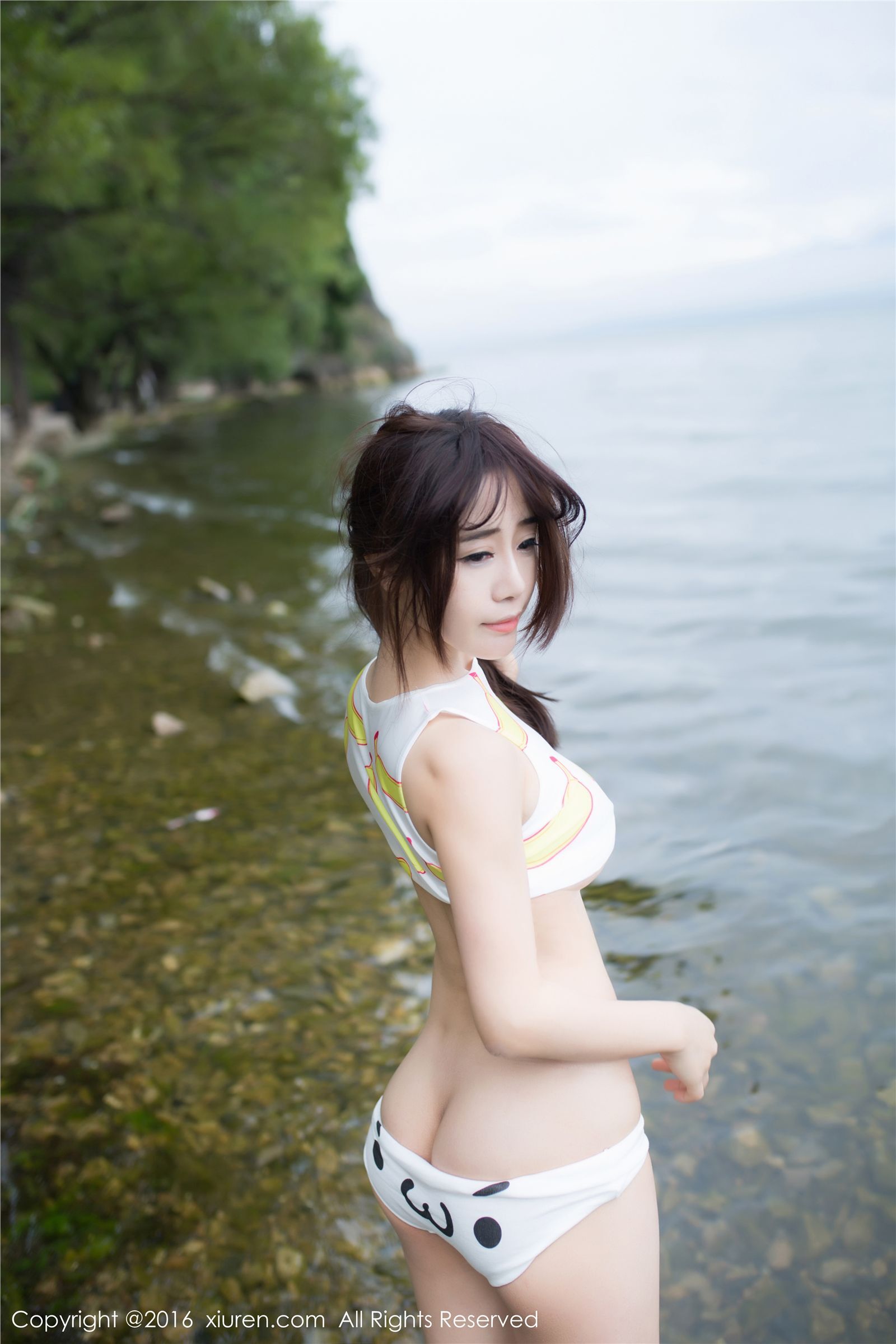 [XIUREN秀人网] 2016.10.24 No.623 兜豆靓Youlina