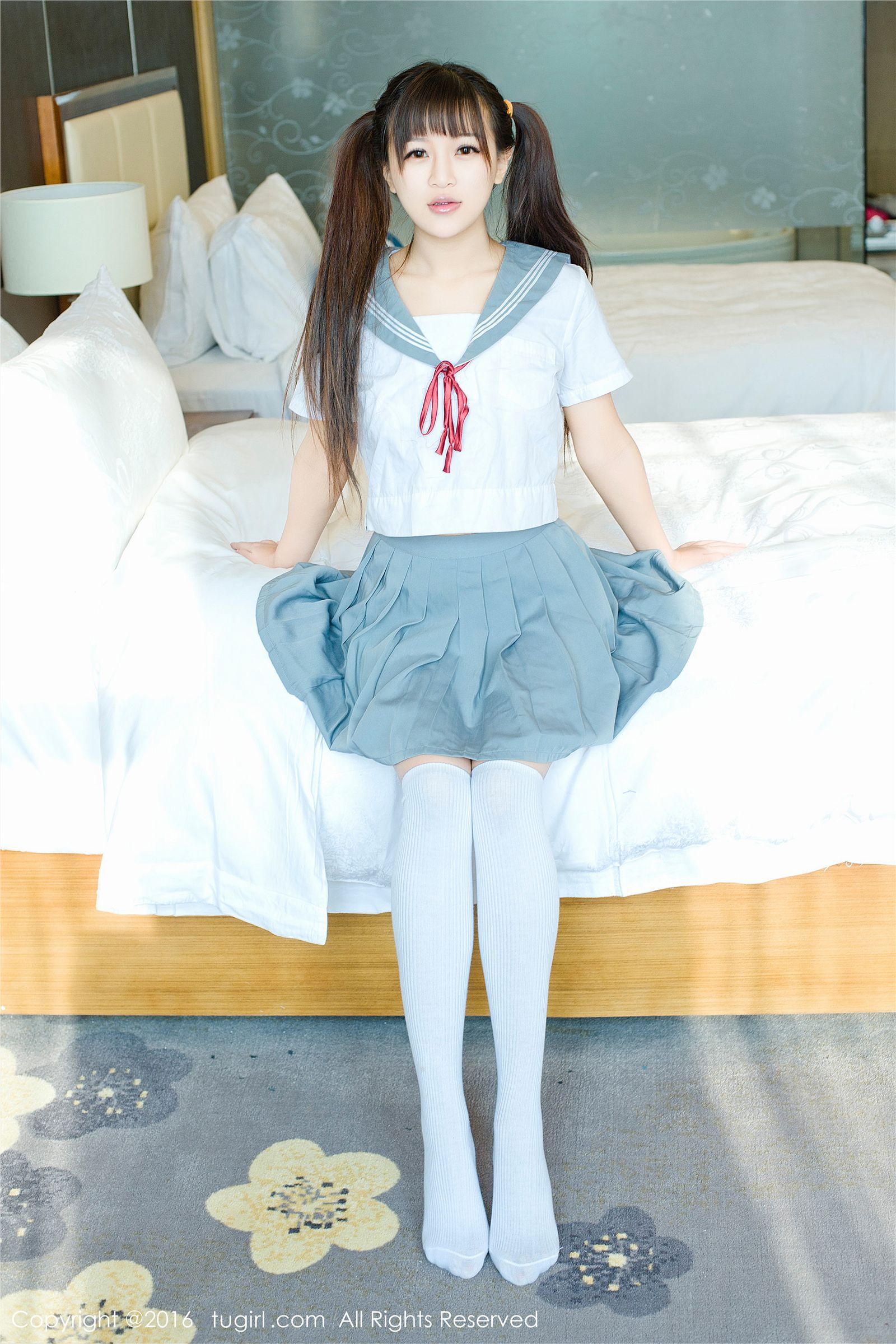 [XIUREN秀人网]2016.12.31 No.672 v熙熙熙熙恩v