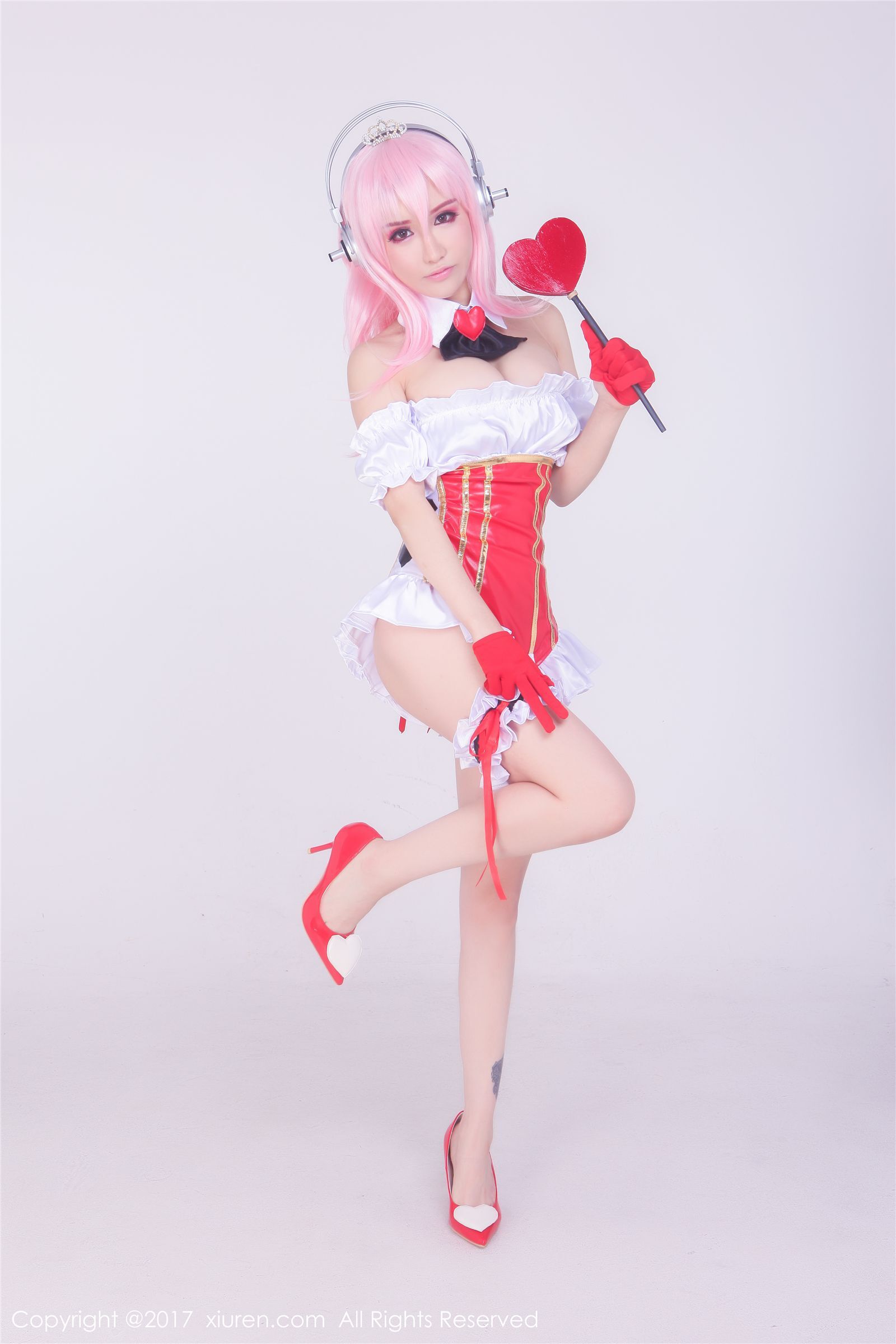 [XIUREN秀人网]2017.03.17 No.722 K8傲娇萌萌Vivian