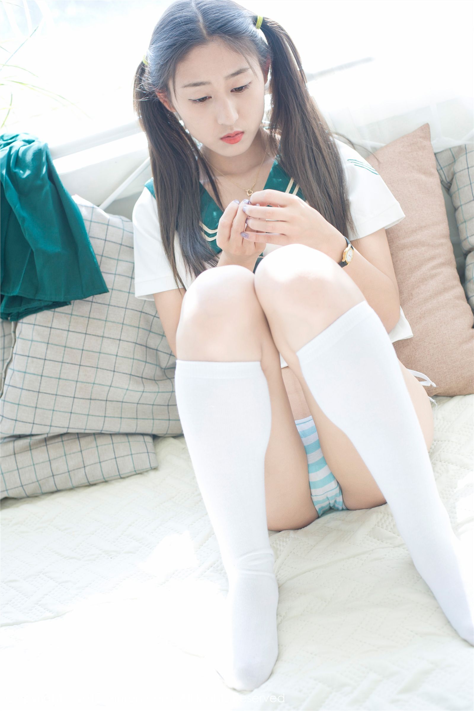 [XIUREN秀人网]2017.08.16 No.802 雨涵Iris