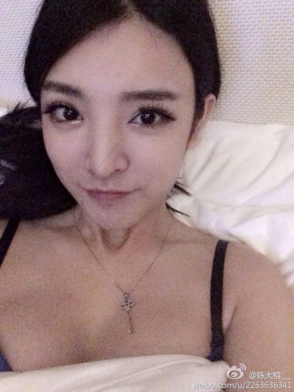 秀人网模特美女神陈大榕生活微博自拍写真