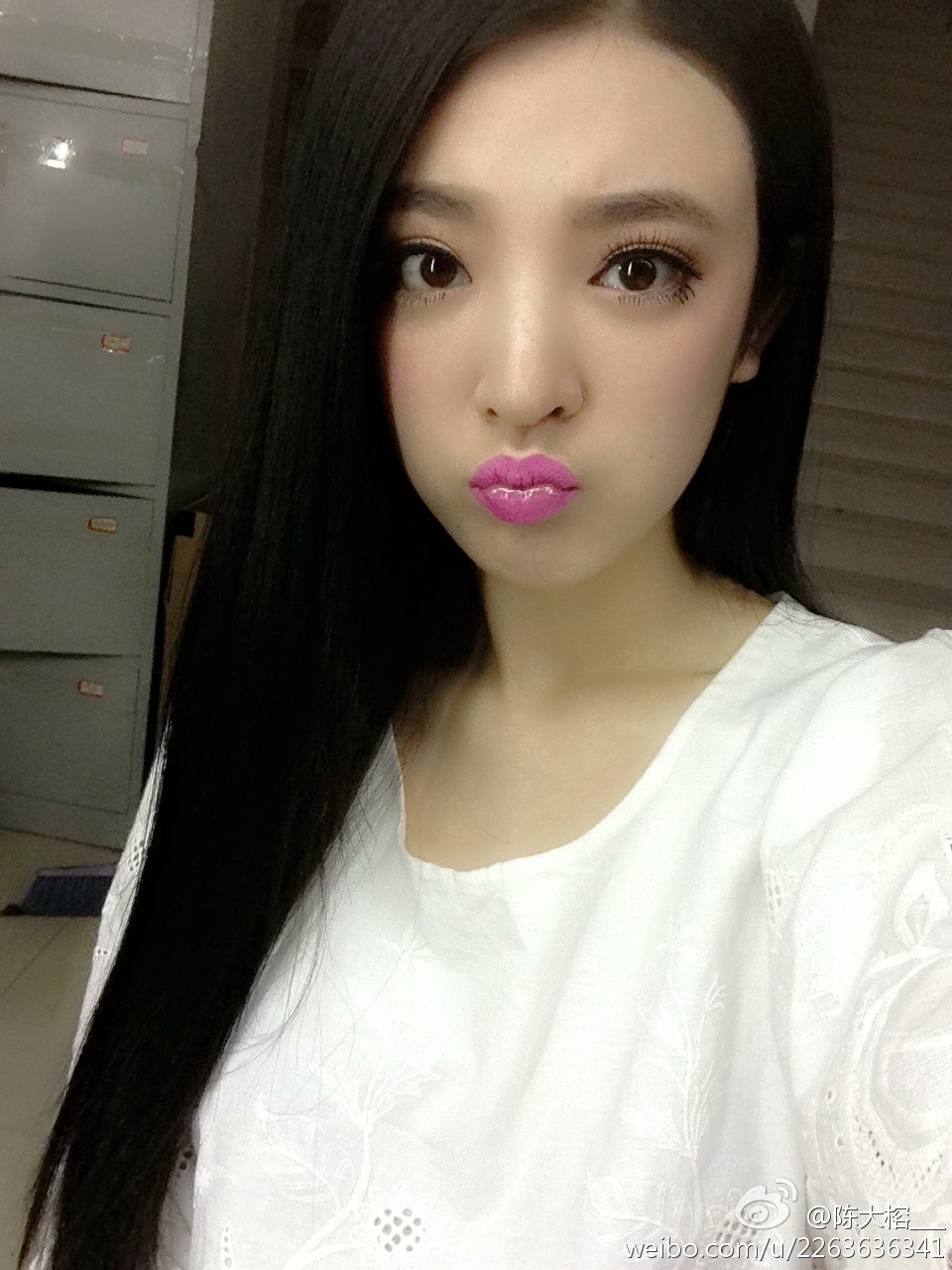 秀人网模特美女神陈大榕生活微博自拍写真