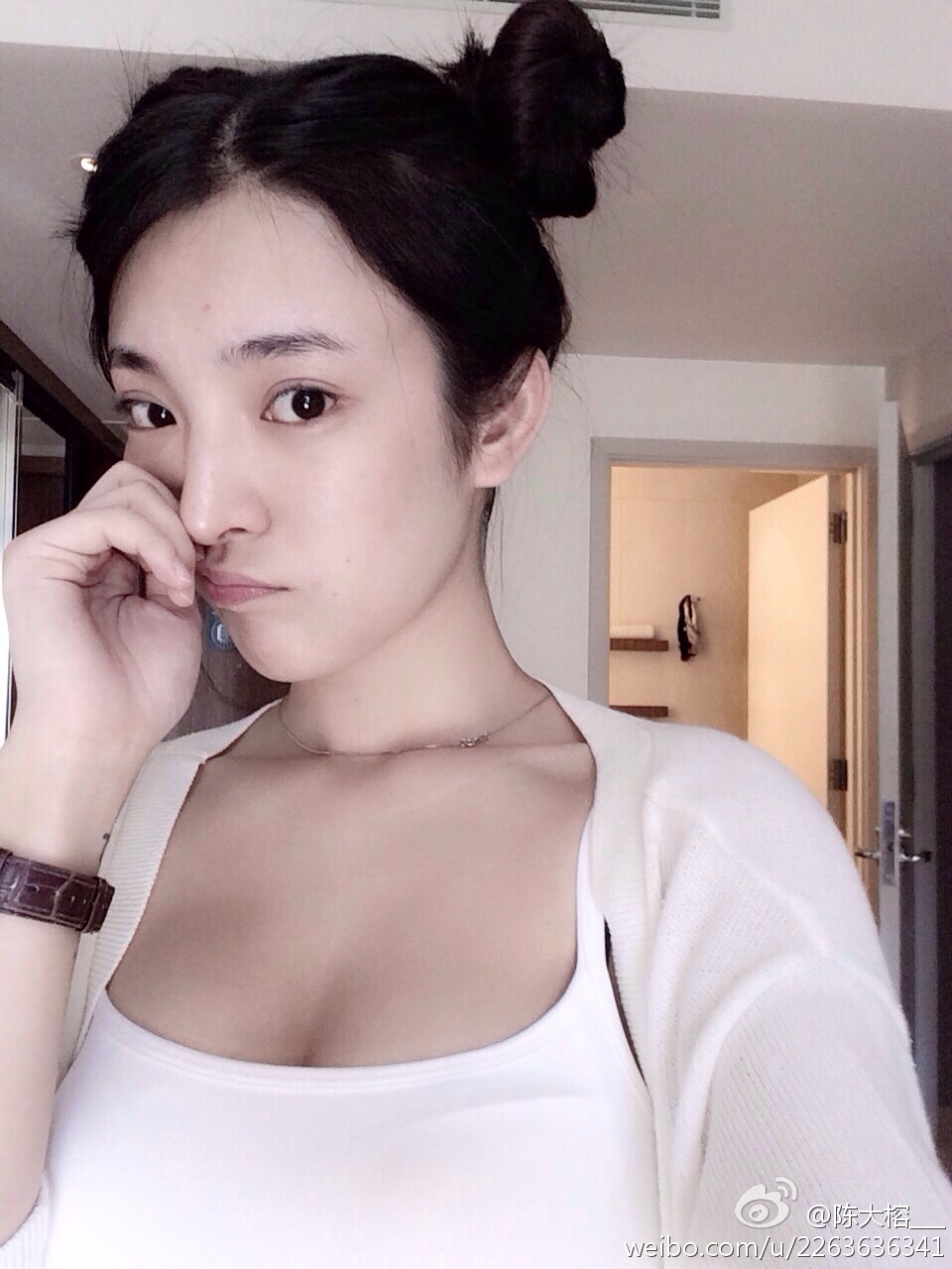 秀人网模特美女神陈大榕生活微博自拍写真