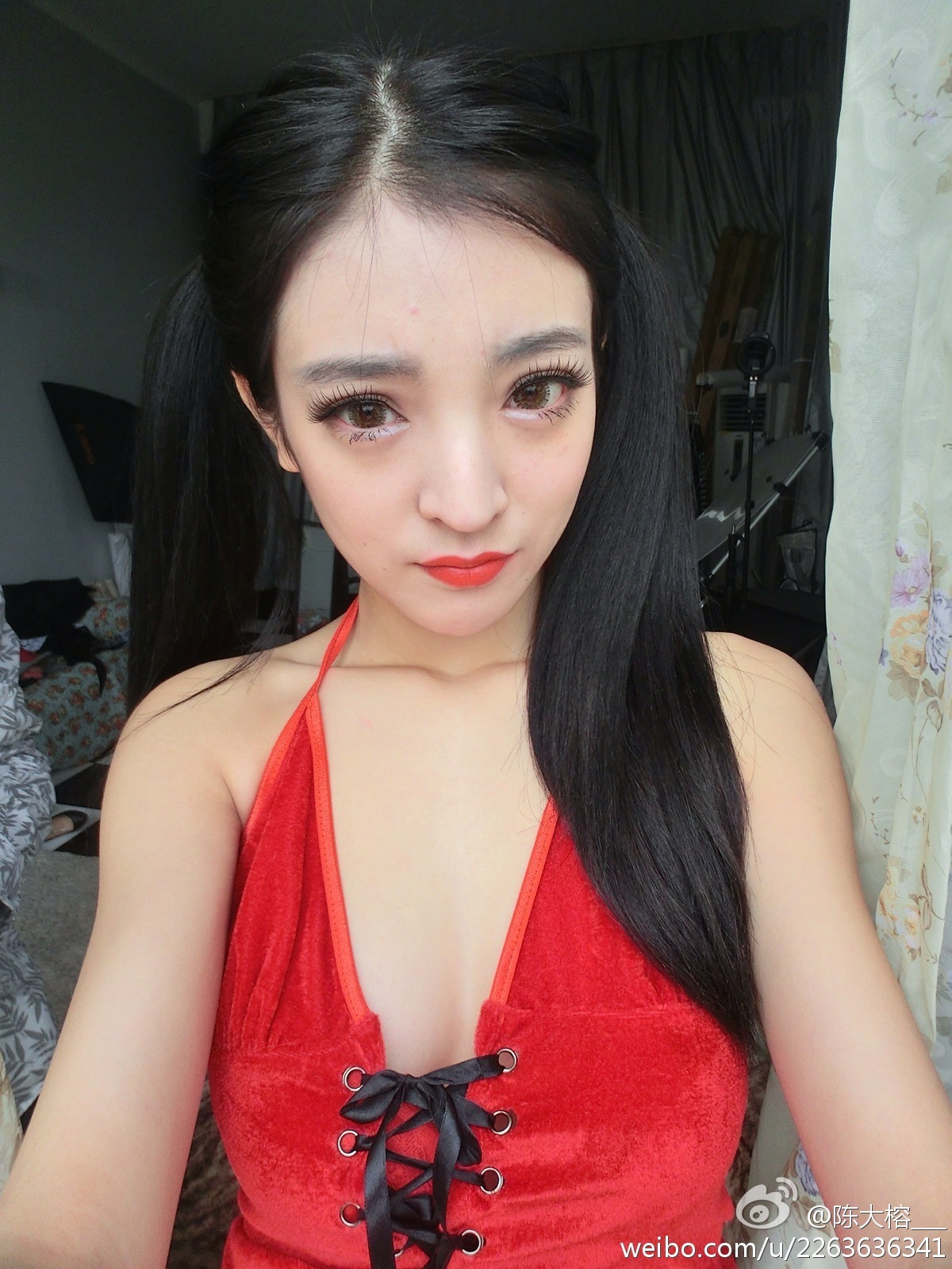 秀人网模特美女神陈大榕生活微博自拍写真