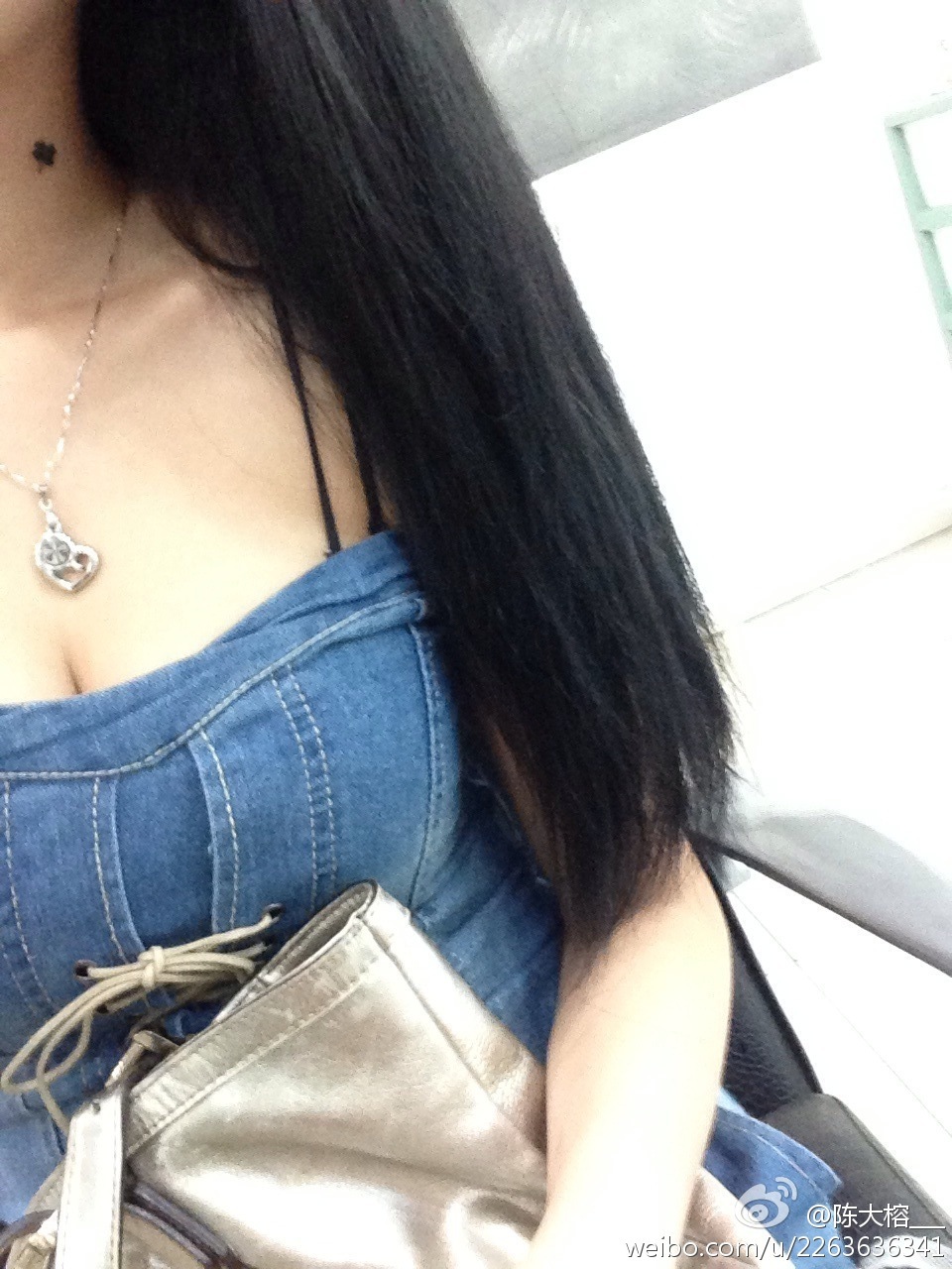 秀人网模特美女神陈大榕生活微博自拍写真