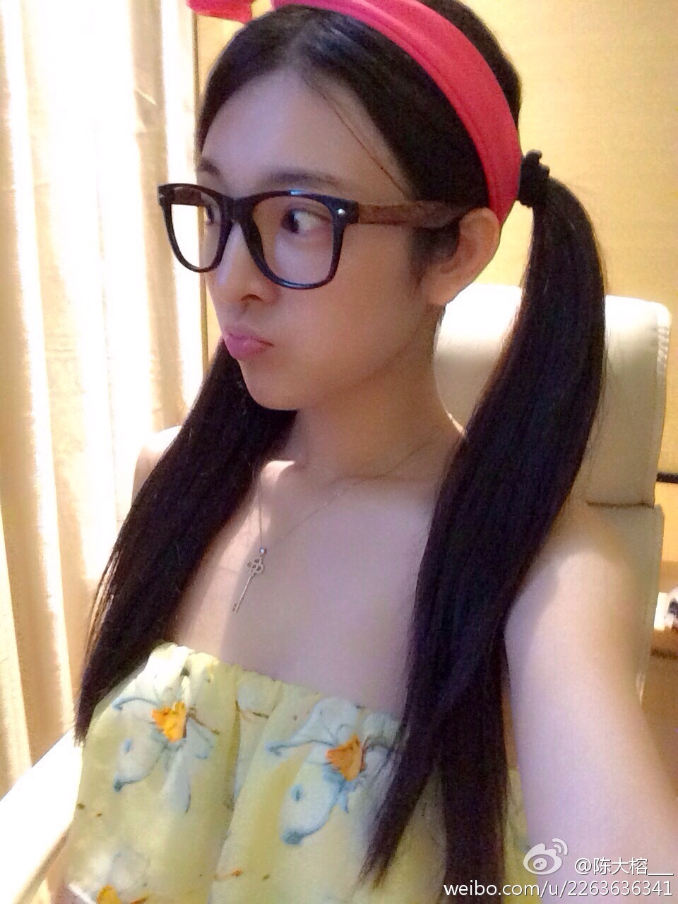 秀人网模特美女神陈大榕生活微博自拍写真