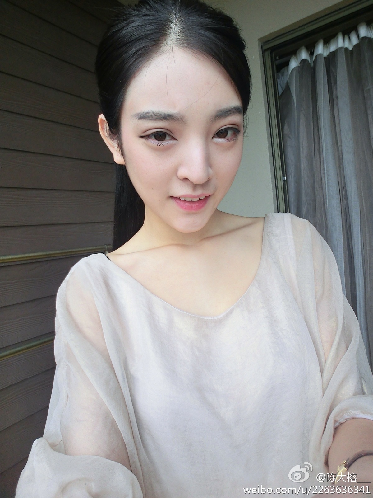 秀人网模特美女神陈大榕生活微博自拍写真