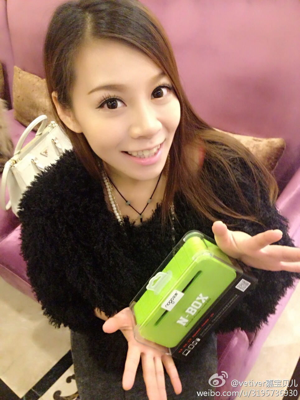 XIUREN美媛館嫩模 - vetiver嘉宝贝儿自拍大合集