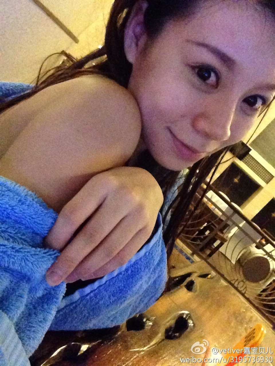 XIUREN美媛館嫩模 - vetiver嘉宝贝儿自拍大合集