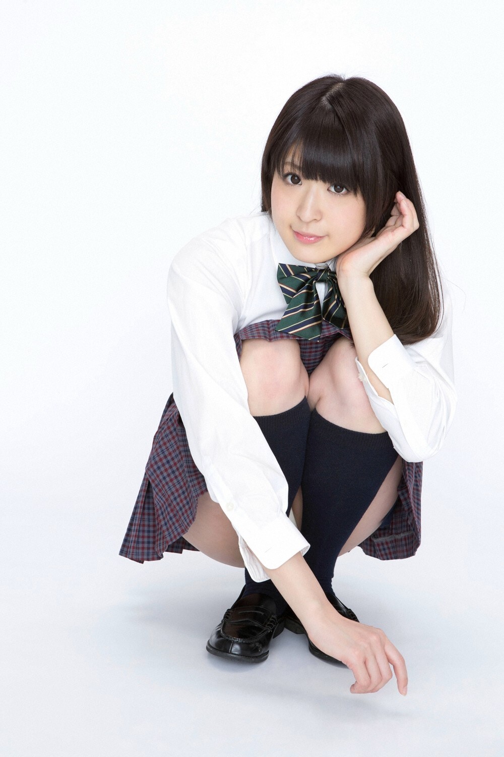 [YS Web] Vol.604 Momo Ninomiya 二ノ宫桃 Gカップ！現役ナースが入学！