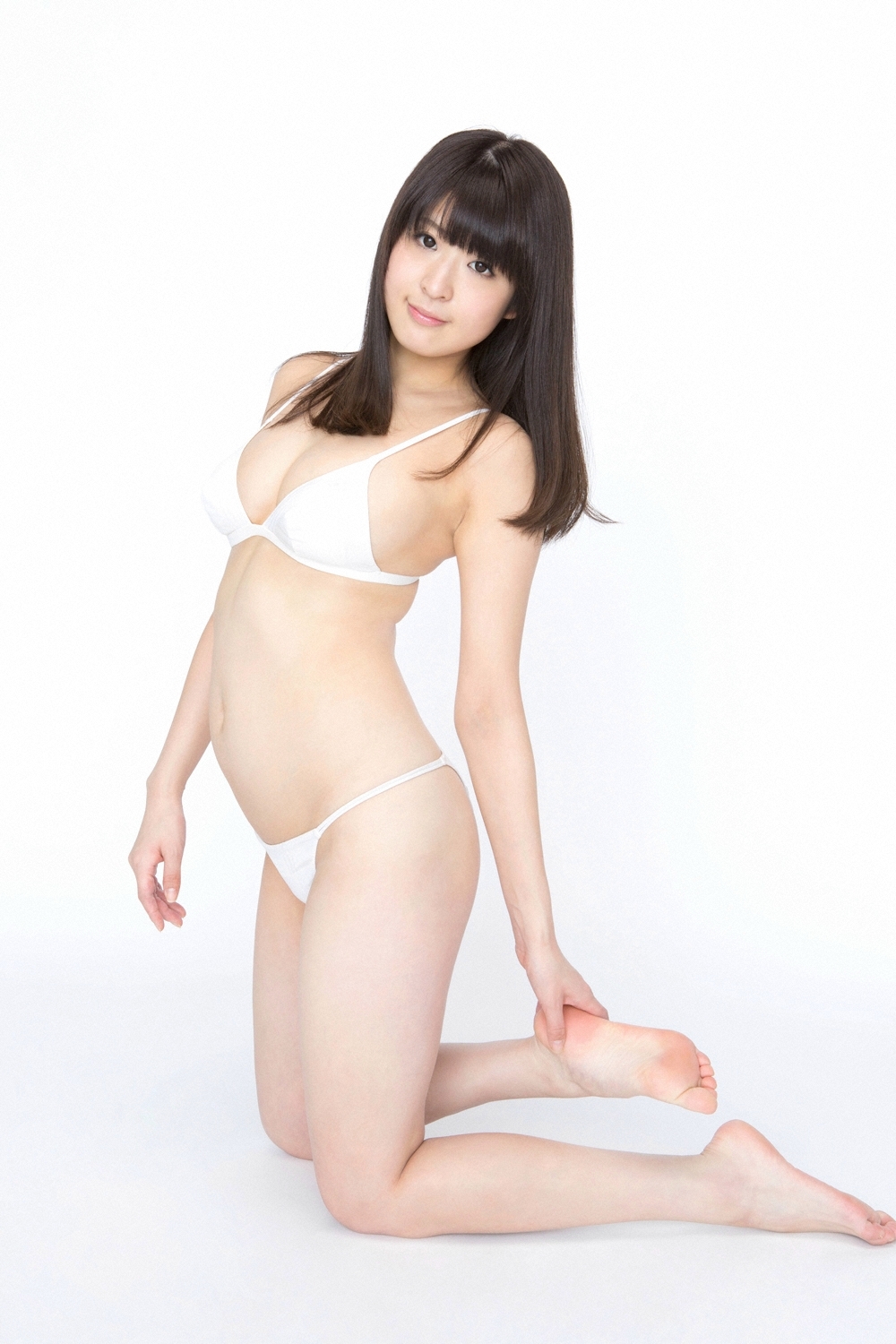 [YS Web] Vol.604 Momo Ninomiya 二ノ宫桃 Gカップ！現役ナースが入学！