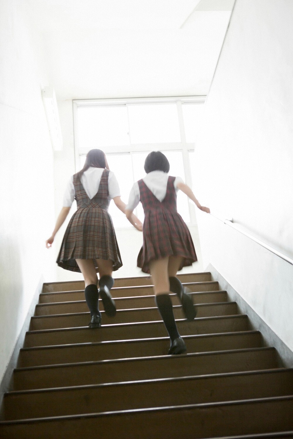 [YS-Web] Vol.609 Rena Matsui 松井玲奈 & Rina Ikoma 生駒里奈 ふたり