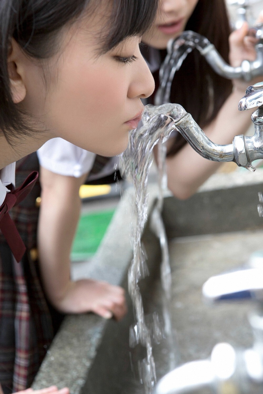 [YS-Web] Vol.609 Rena Matsui 松井玲奈 & Rina Ikoma 生駒里奈 ふたり