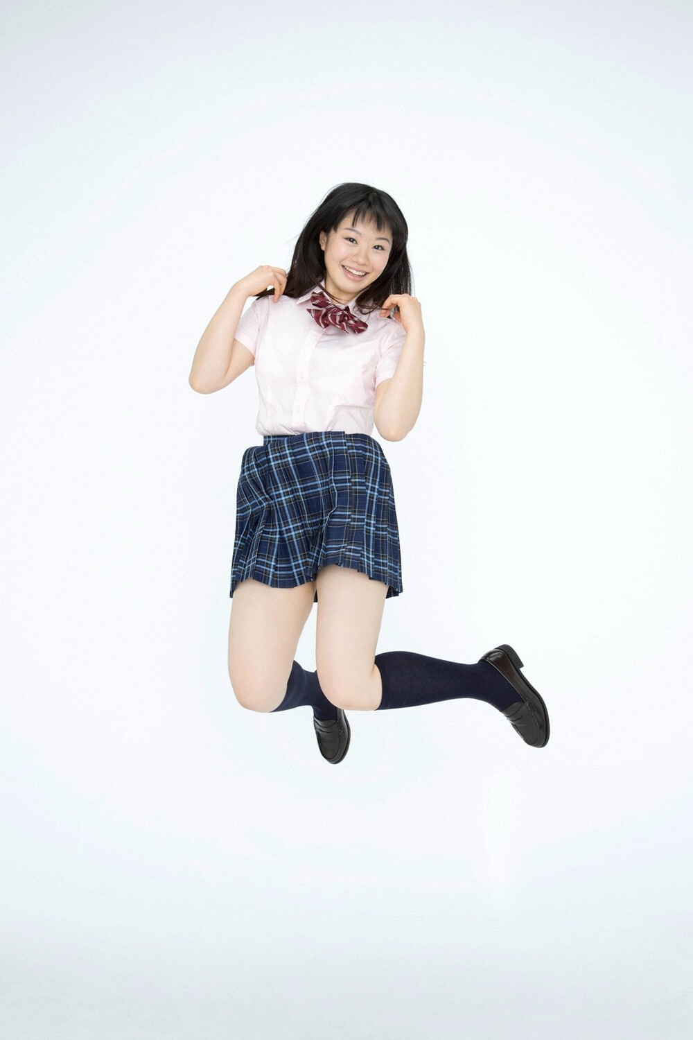 [YS-Web] Vol.620 Arisa Shirota 白田ありさ Eカップのグラビアカメラマン入学！