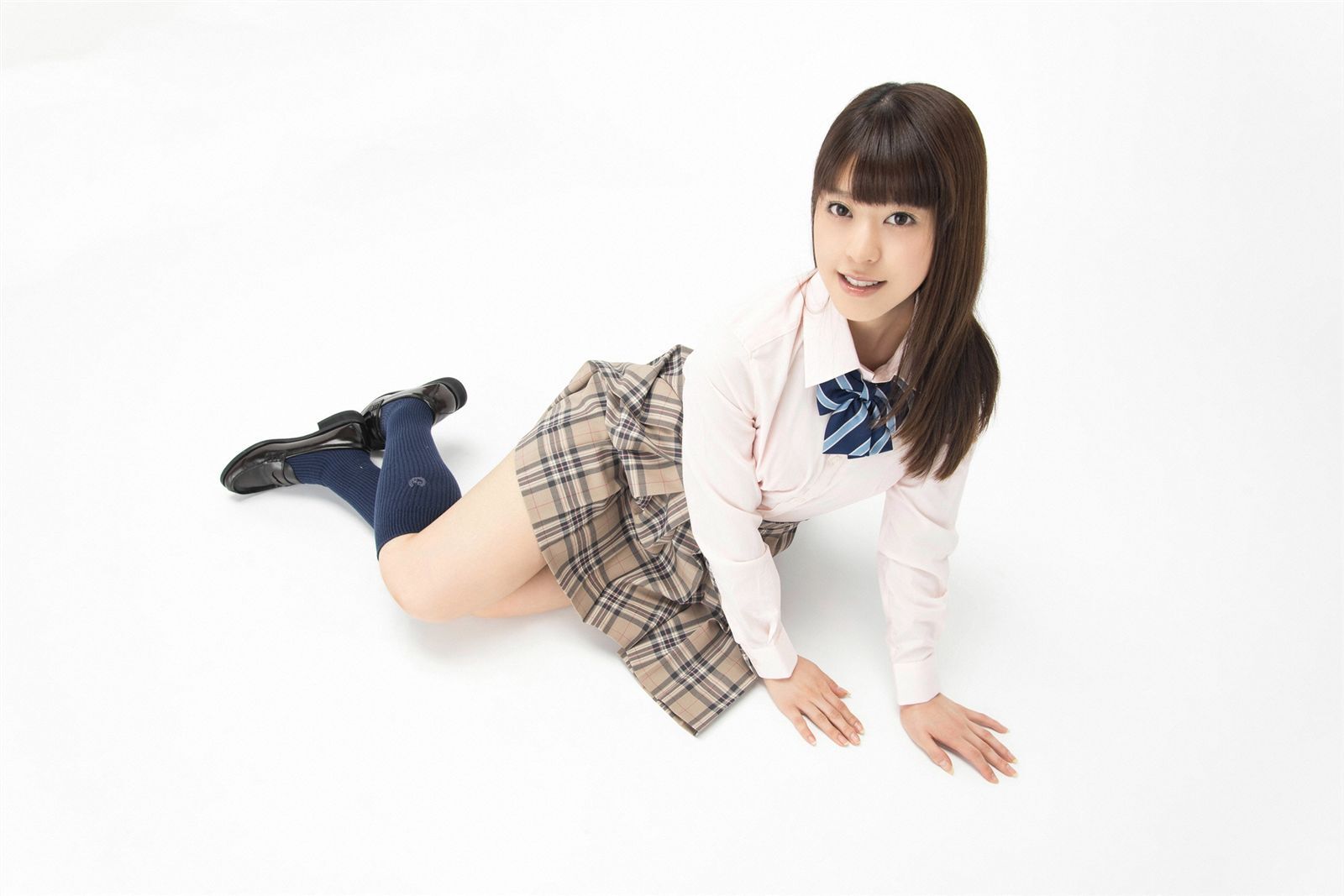 [YS-Web] Vol.632 Ai Okura 大藏愛 超美形！新鋭女優さん入学！