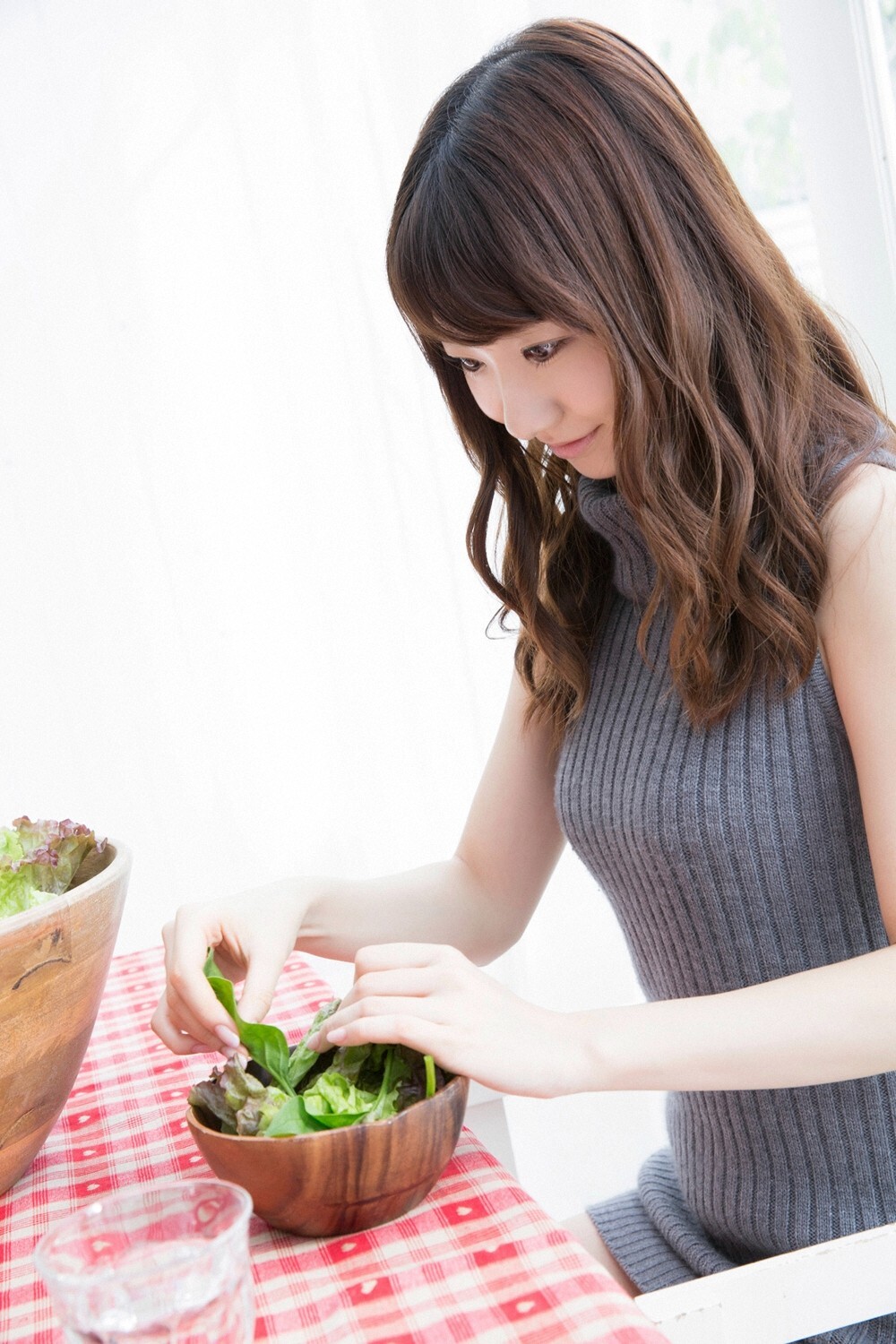 [YS-Web] Vol.633 AKB48 Yuki Kashiwagi 柏木由紀 Anna Iriyama 入山杏奈 こりゃメェ~でたい！！初夢の共演