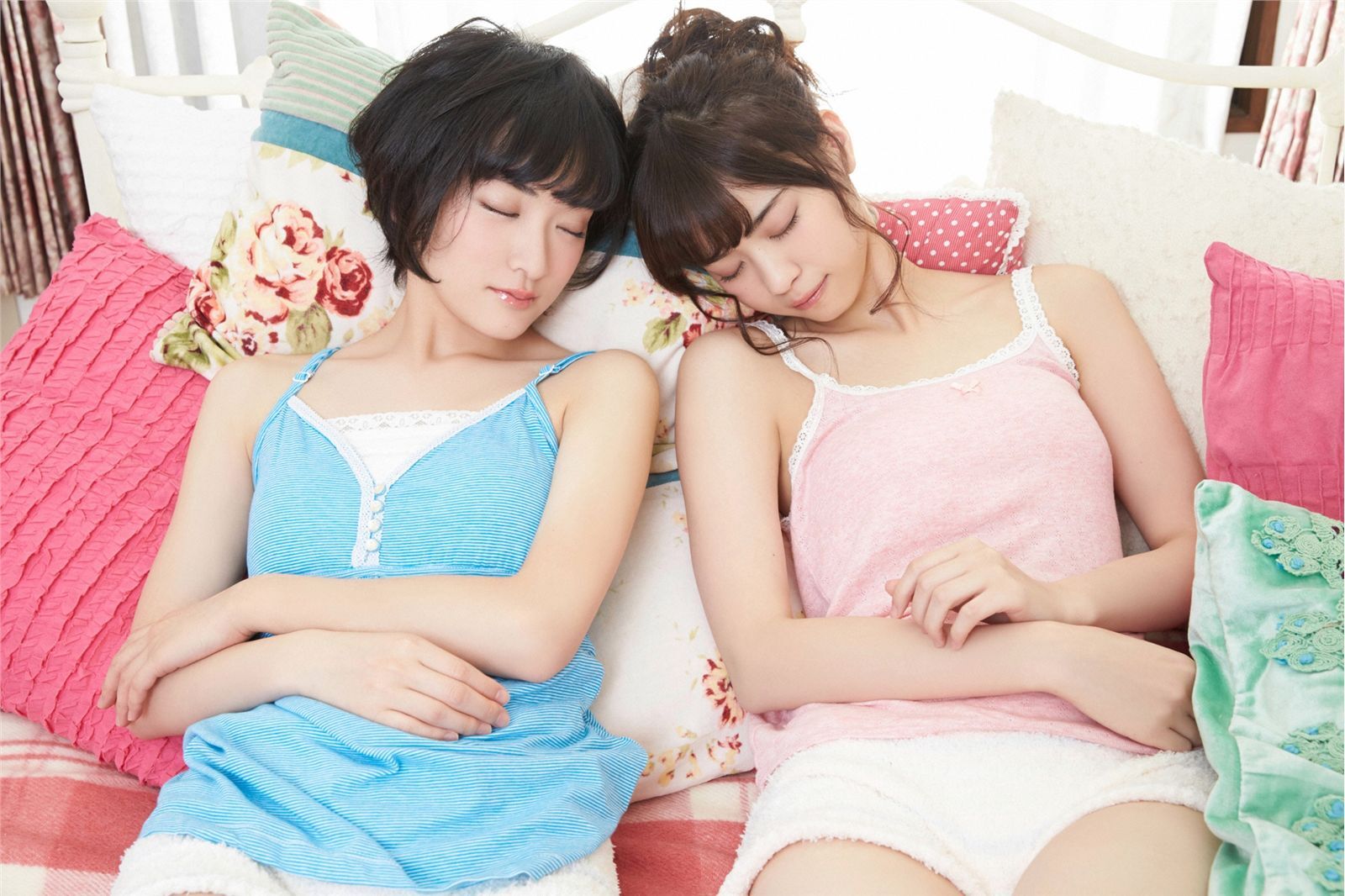 [YS-Web] Vol.634 乃木坂46 Rina Ikoma 生駒里奈 & Nanase Nishino 西野七瀬 ねがいよとどけ！