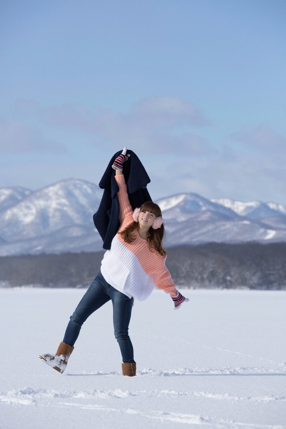 [YS-Web] Vol.637 Ai Shinozaki 篠崎愛 あっためてあげる。