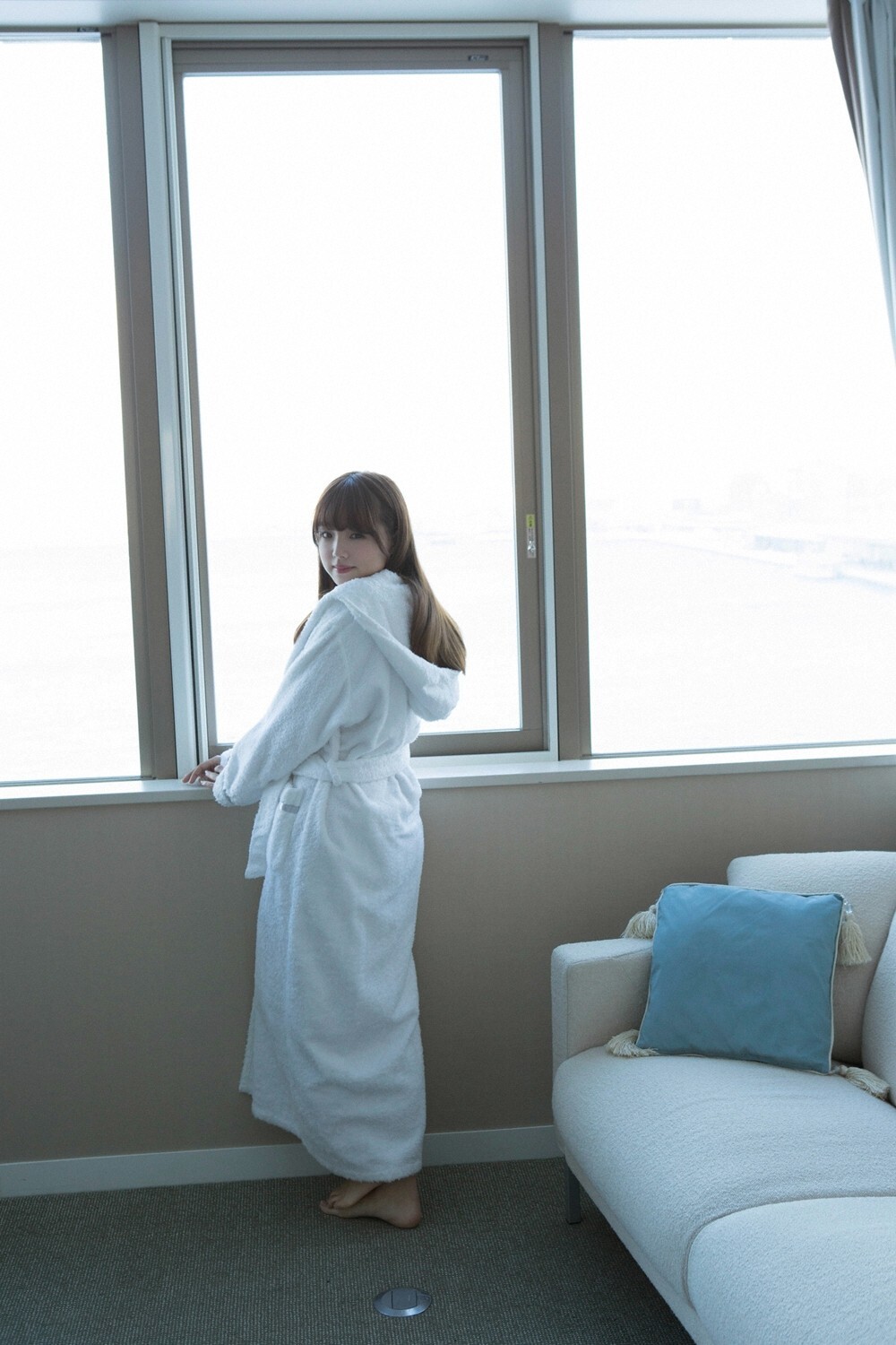 [YS-Web] Vol.637 Ai Shinozaki 篠崎愛 あっためてあげる。