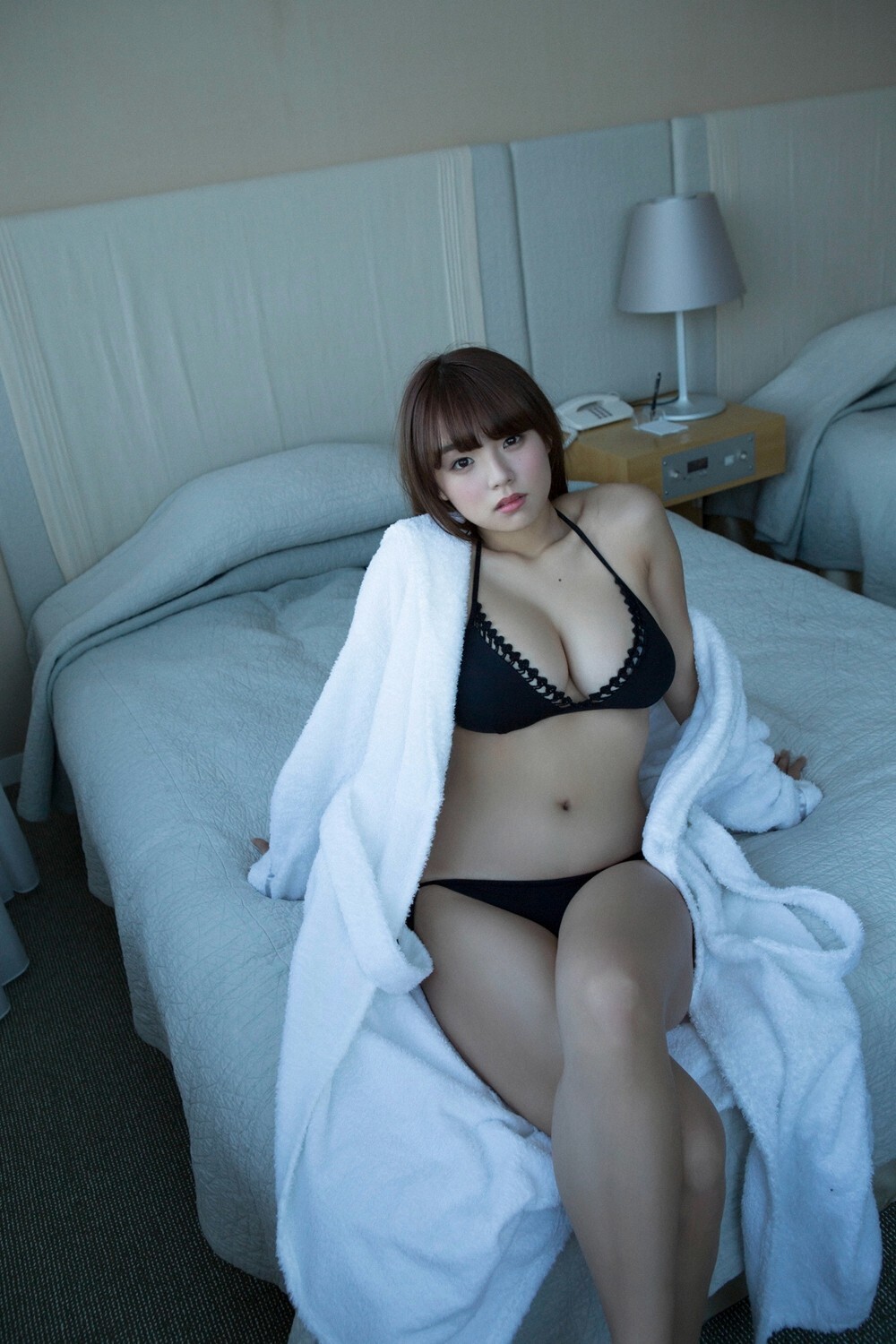 [YS-Web] Vol.637 Ai Shinozaki 篠崎愛 あっためてあげる。