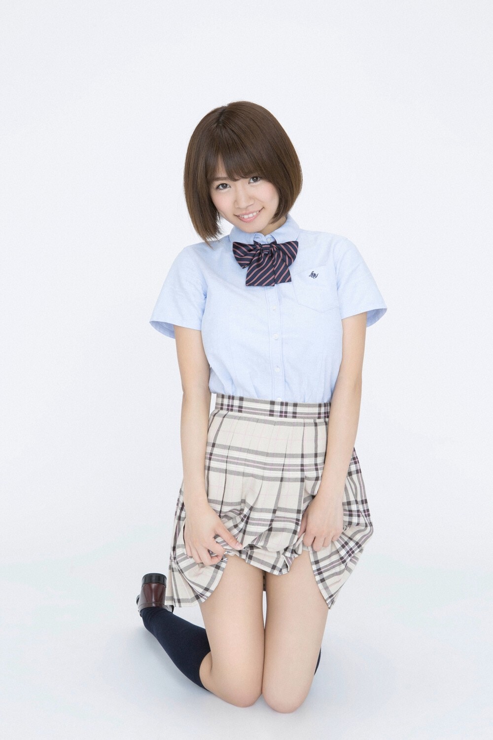 [YS-Web] Vol.656 Nanoka 菜乃花 ABCDEFGH Iカップ！ショートカット美少女入学