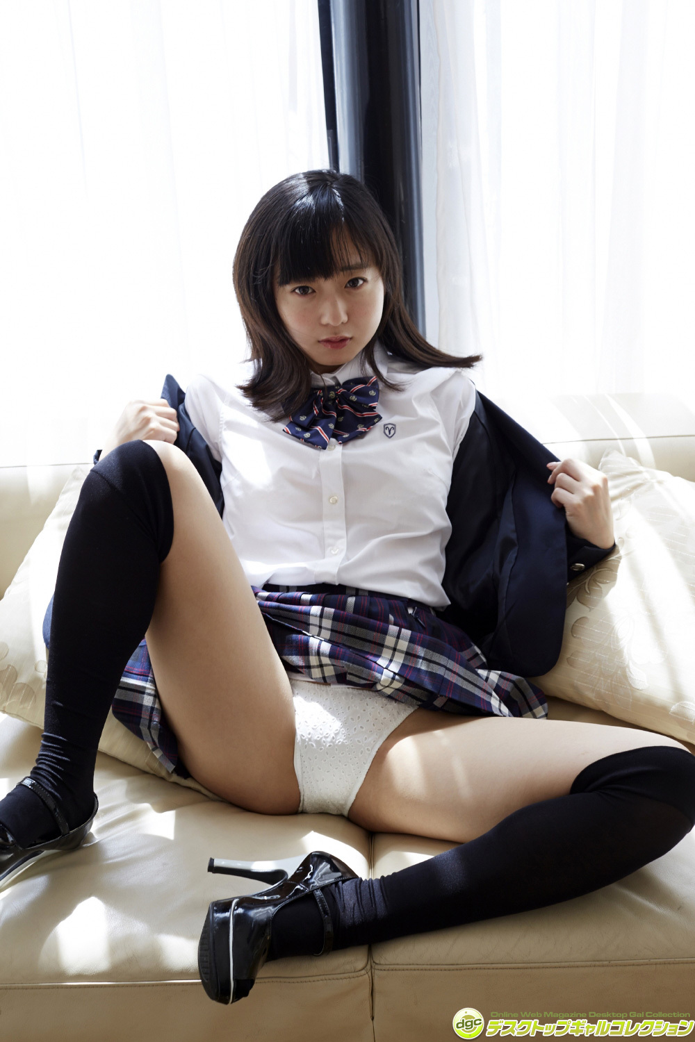 [DGC]2015.10 No.1268 Sumire Nagai 永井すみれ 「エロに前向き前のめり！」童顔グラドル！