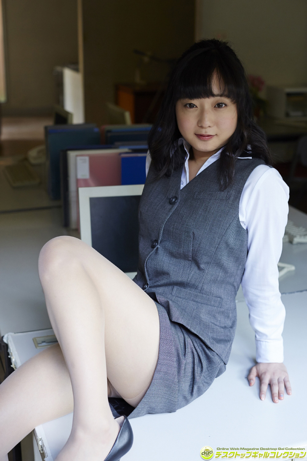 [DGC]2015.10 No.1268 Sumire Nagai 永井すみれ 「エロに前向き前のめり！」童顔グラドル！